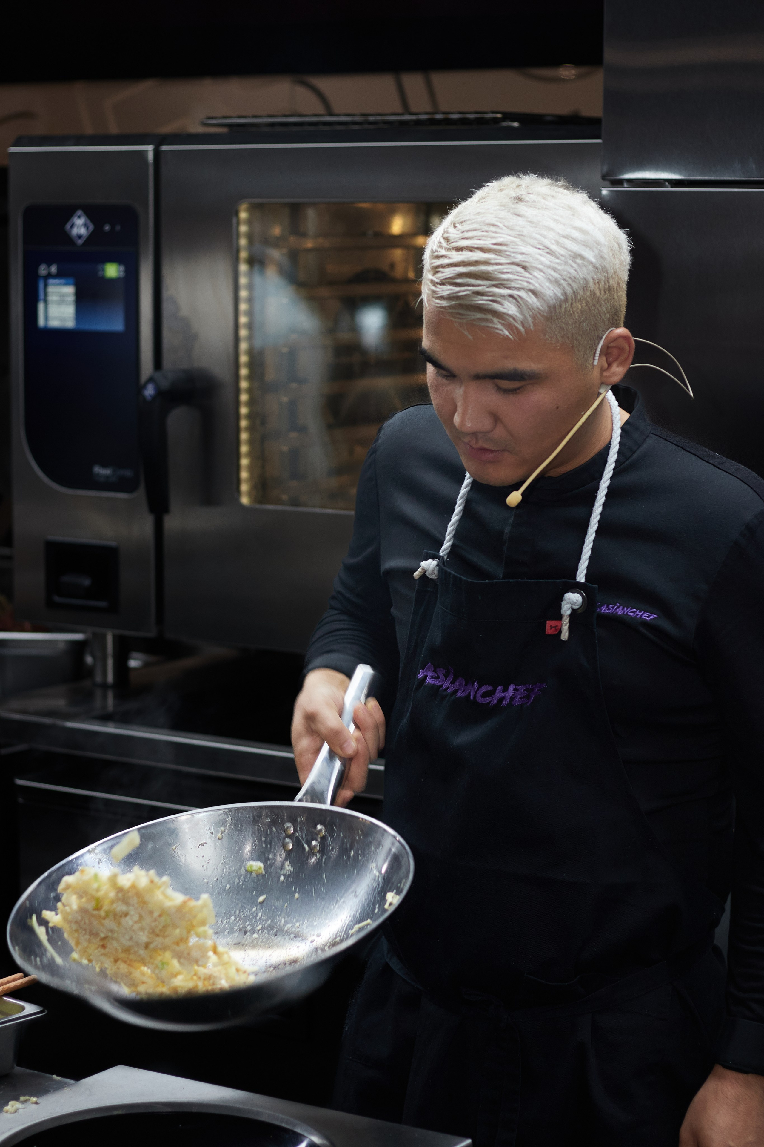 Мастер Класс паназиатской кухни ResFood — Курсант Нурадинов. Фотограф Красноярск | Ховрин Иван | Свадьбы, Мероприятия, Фотосессии