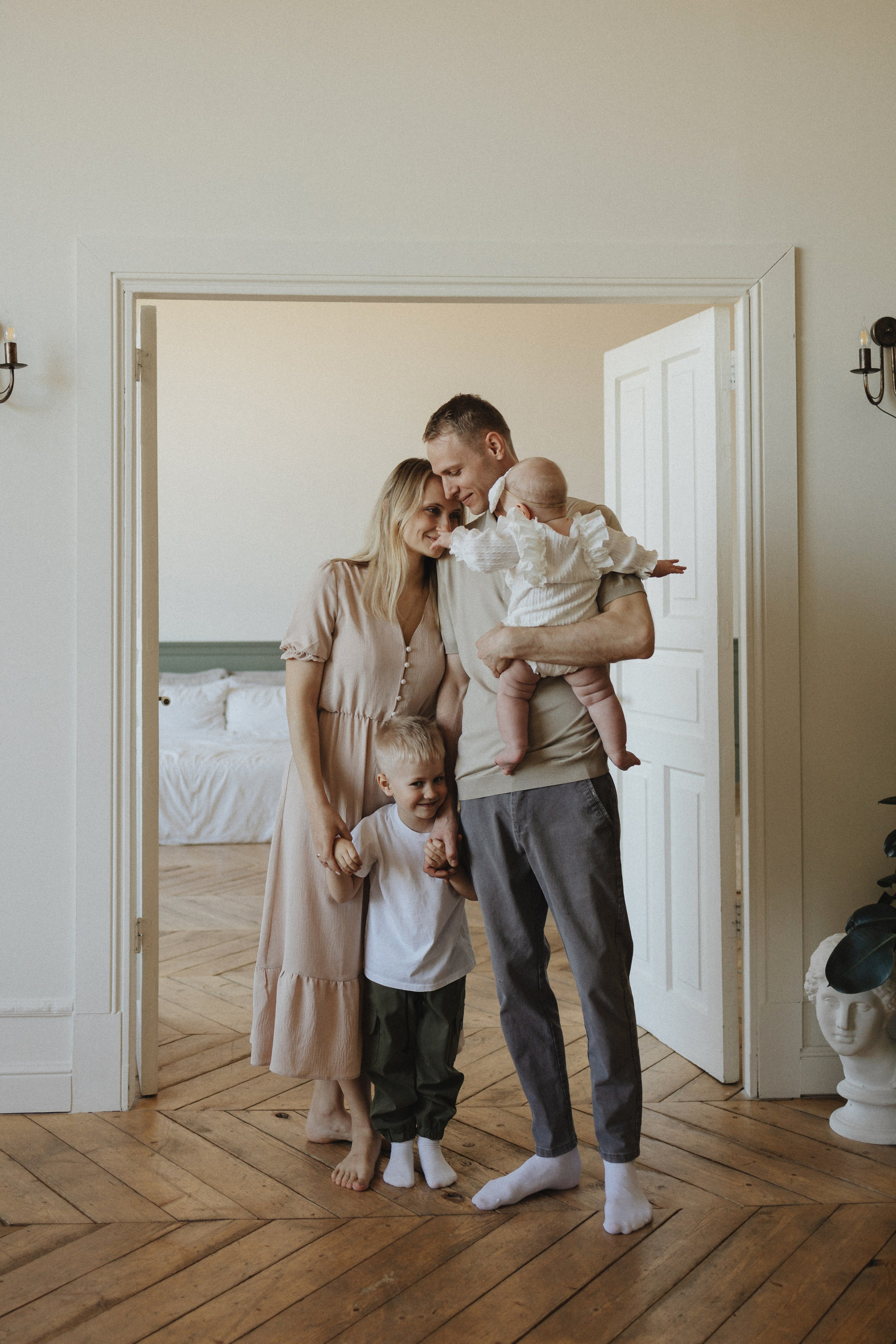 СЕМЬЯ студийная. СЕМЕЙНЫЙ фотограф Краснодар Анастасия Михайлова