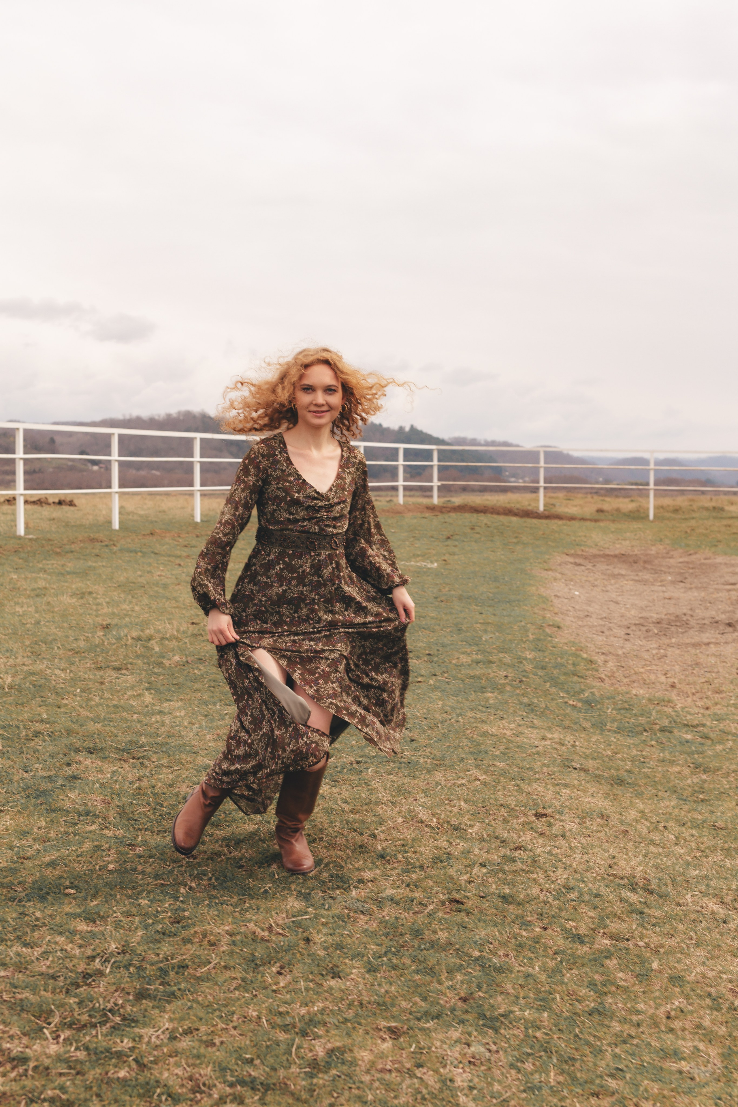 Фотосессия с лошадью. Семейный и художественный фотограф в Тюмени Юлия Логинова