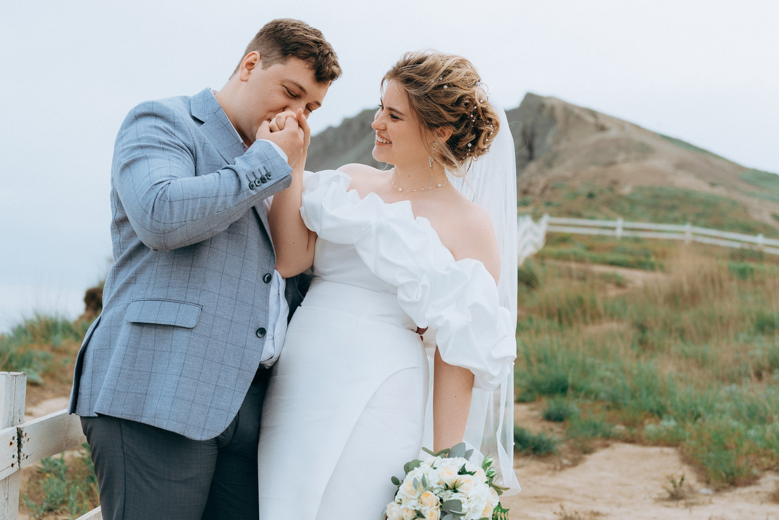 Свадебная фотосессия в Крыму. Портретный свадебный фотограф Крым | Евгения Щитенко