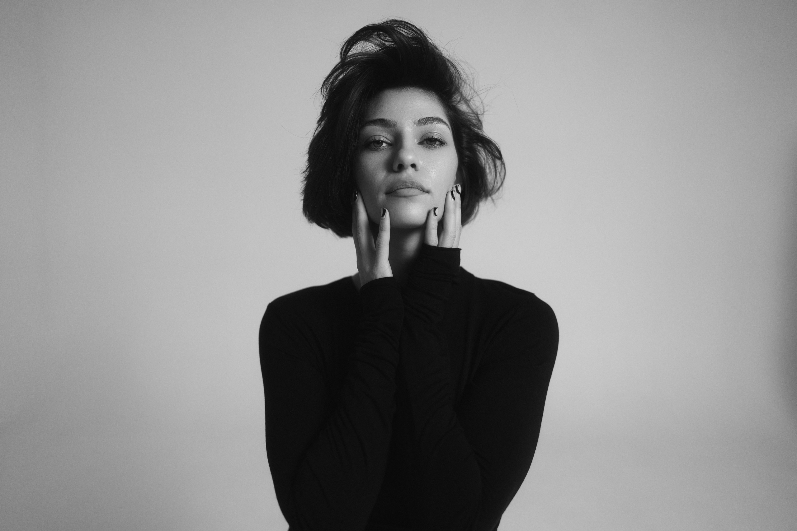 Women’s portrait photoshoot in Kazan studio by Anton Avanzato