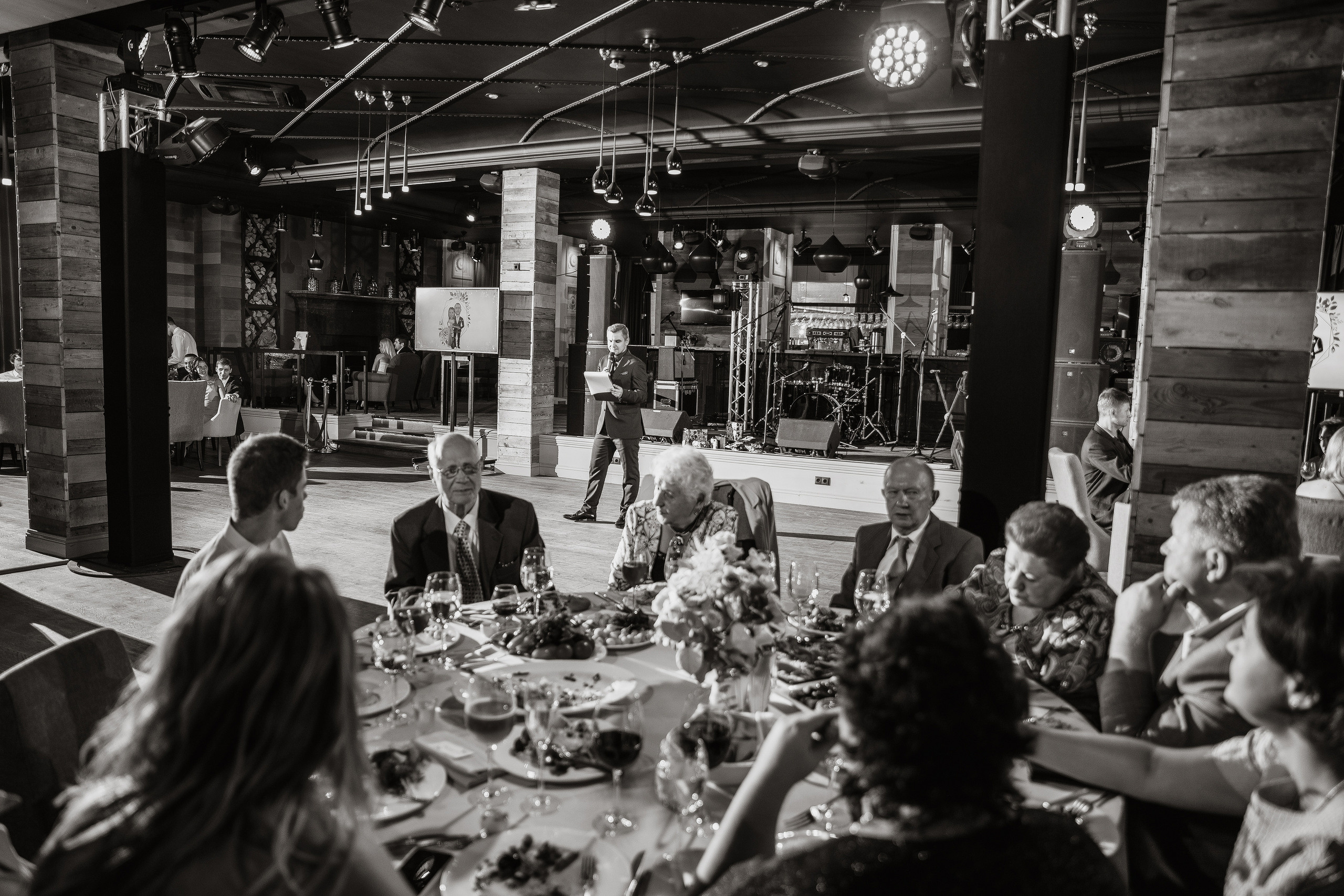 Красотка и брутал. Свадебный фотограф москва