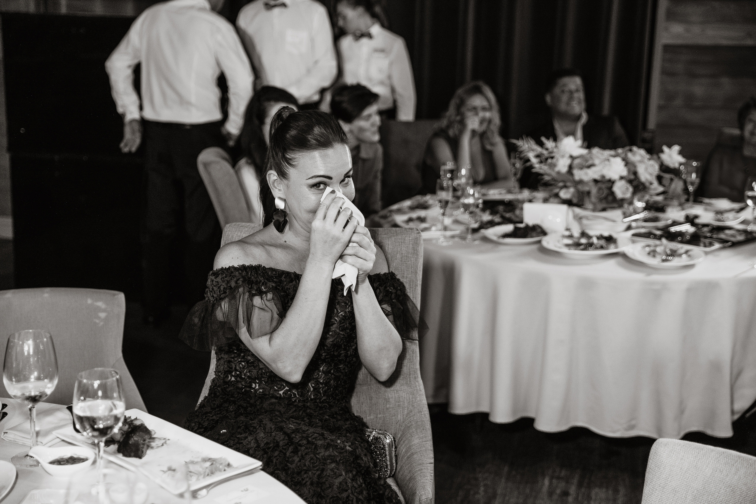 Красотка и брутал. Свадебный фотограф москва