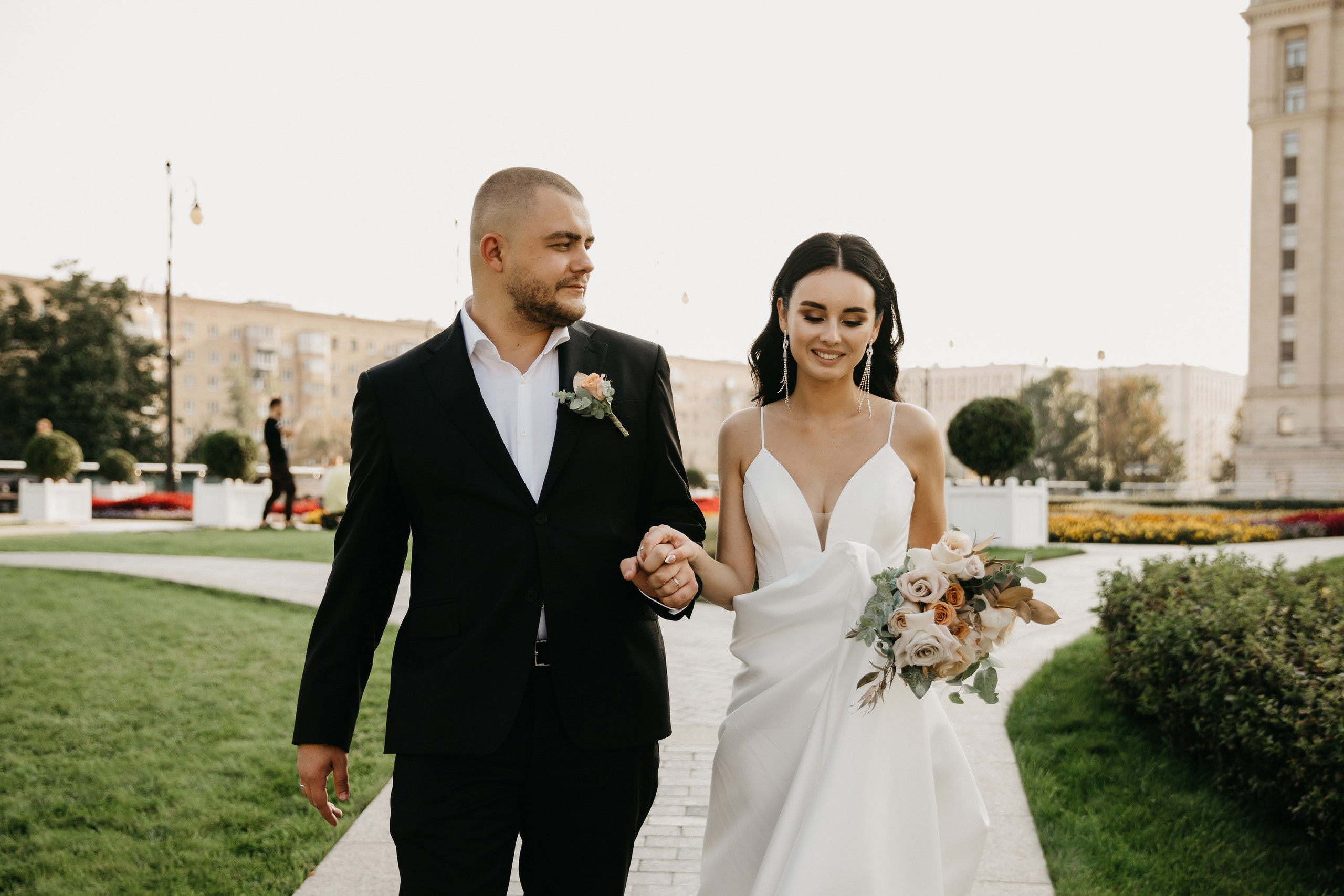 Красотка и брутал. Свадебный фотограф москва