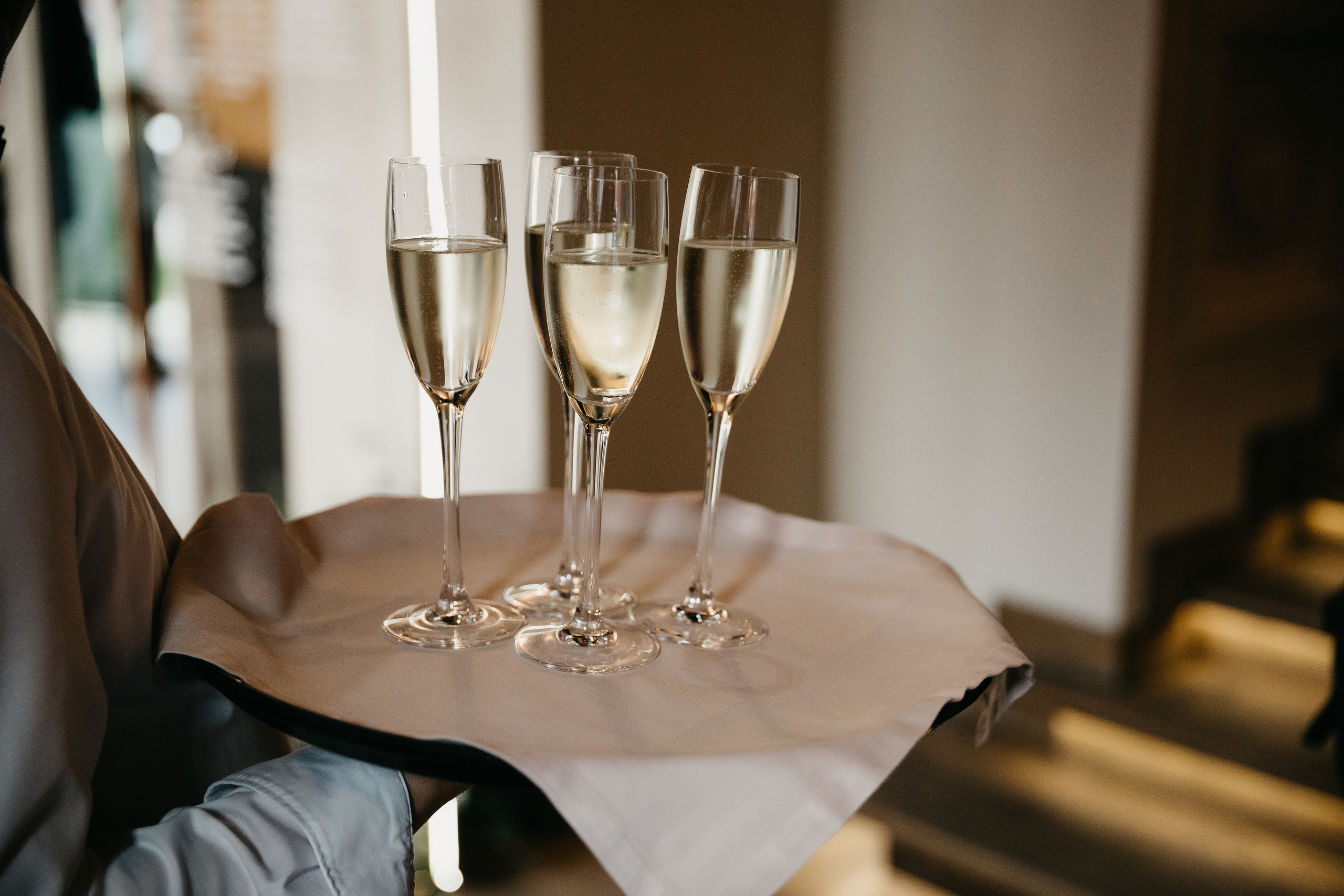 Красотка и брутал. Свадебный фотограф москва