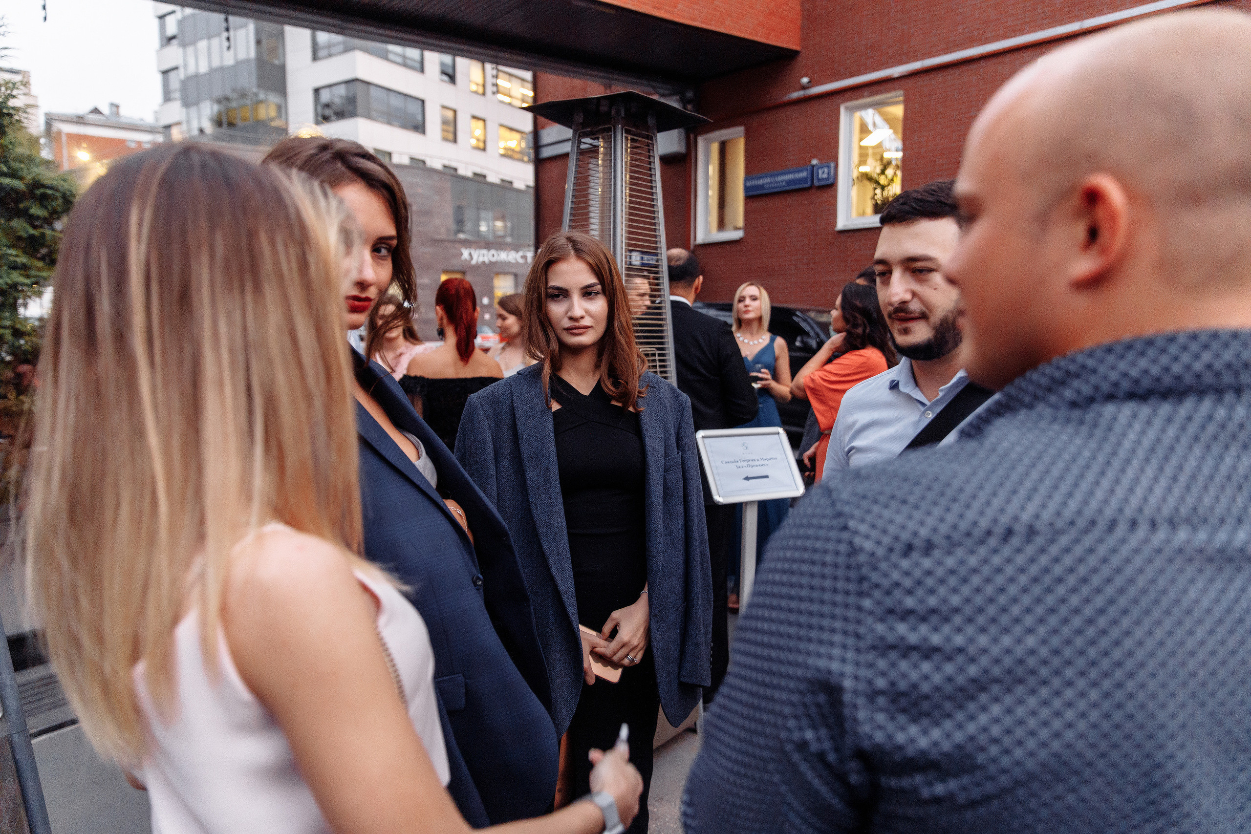 Красотка и брутал. Свадебный фотограф москва