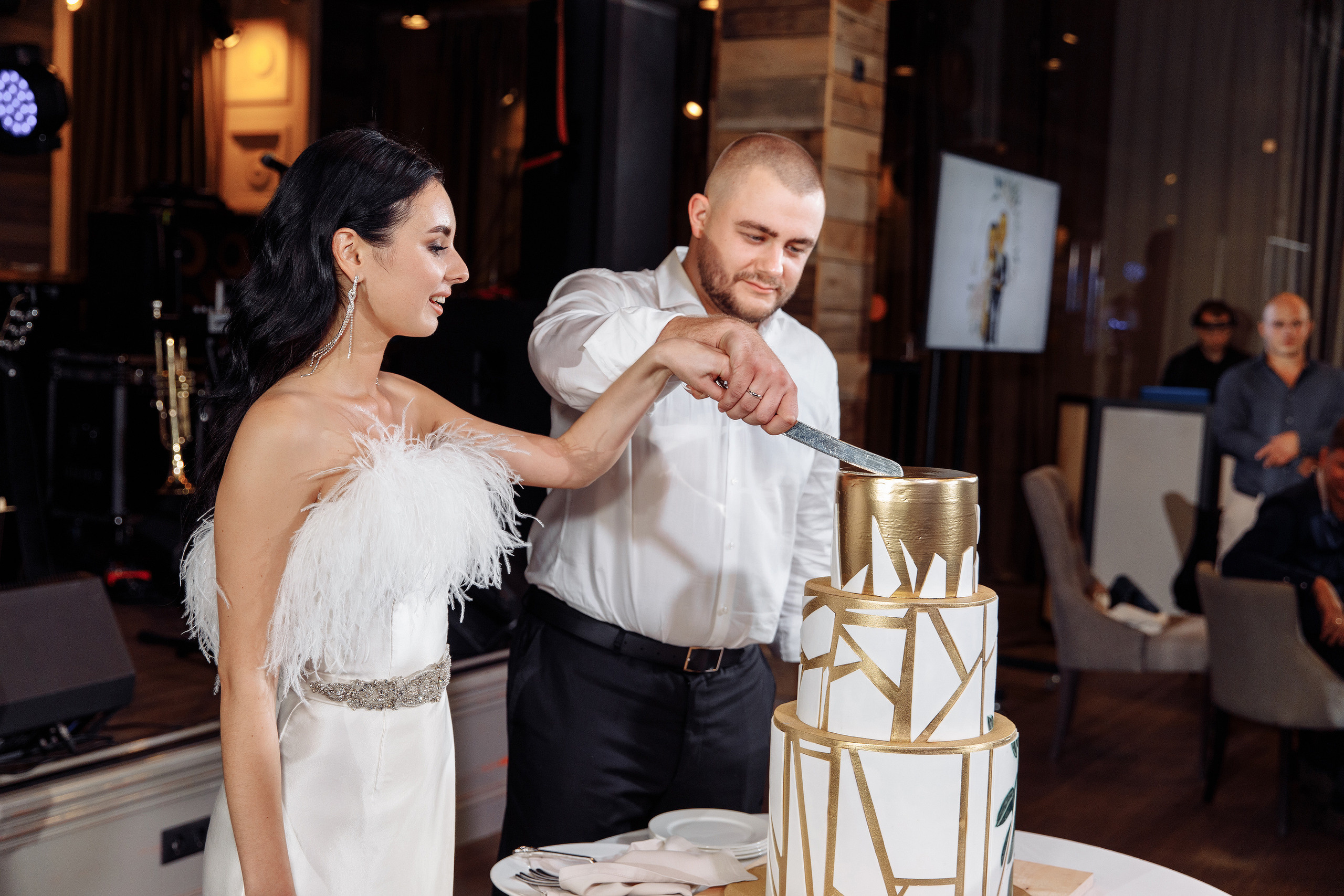 Красотка и брутал. Свадебный фотограф москва