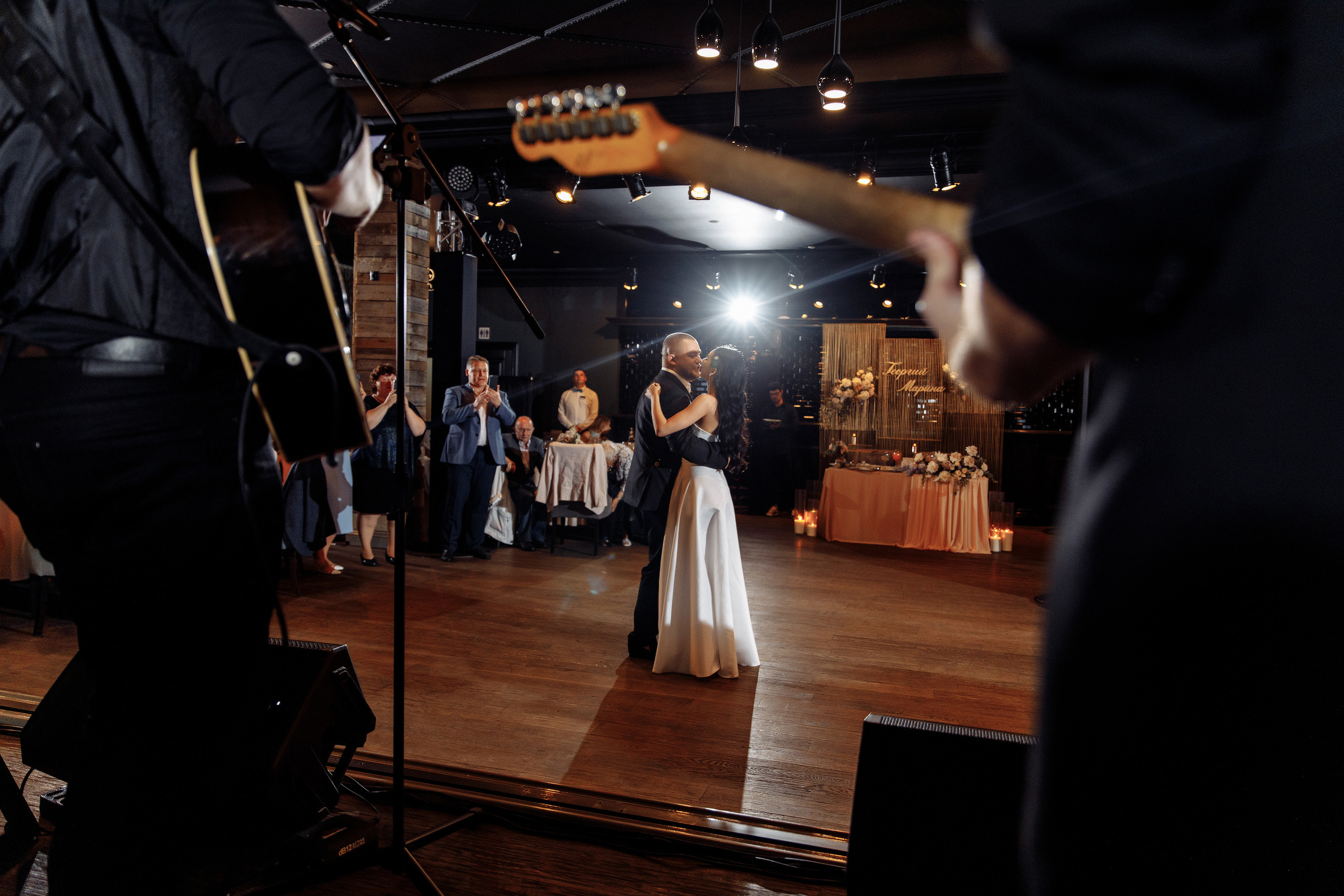 Красотка и брутал. Свадебный фотограф москва