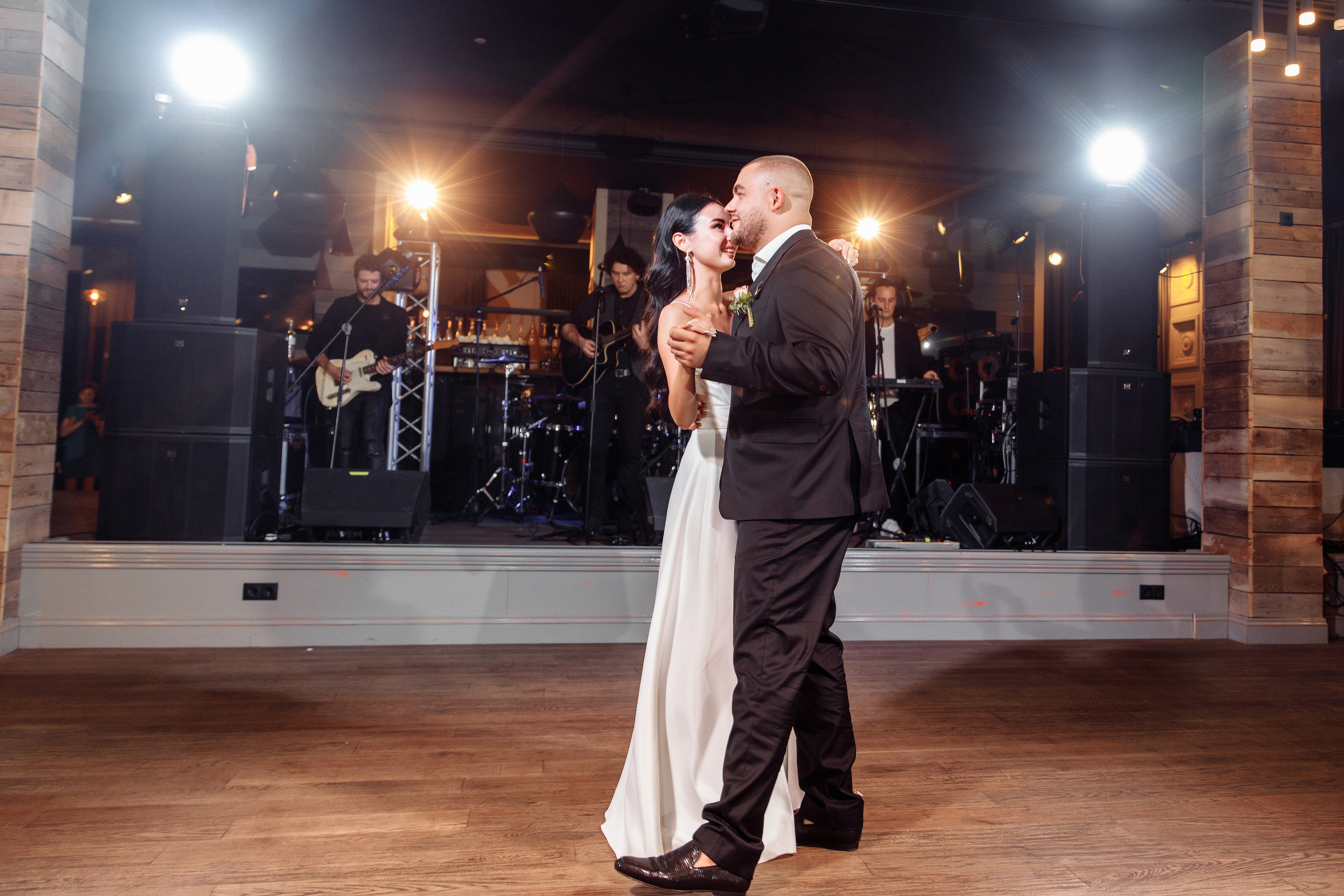 Красотка и брутал. Свадебный фотограф москва