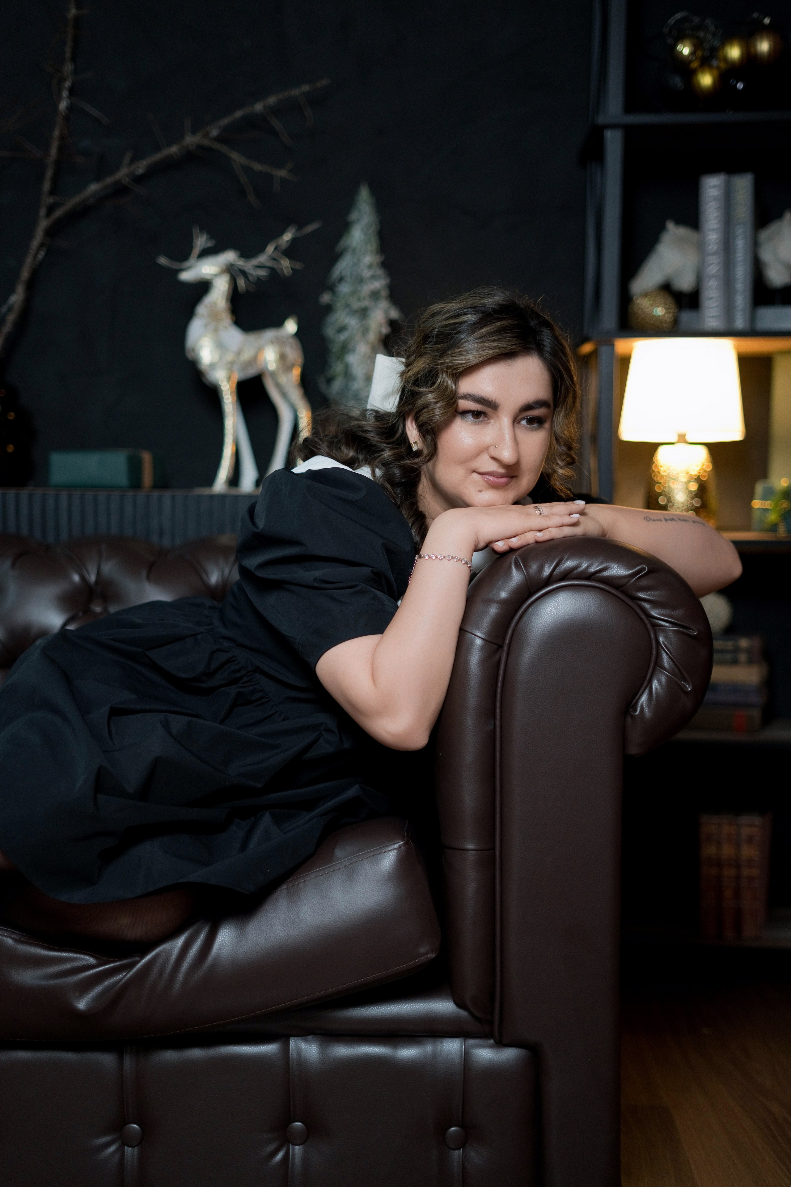 Семейная съемка в новогоднем интерьере. Профессиональный Фотограф в Сочи Марина Ситкина