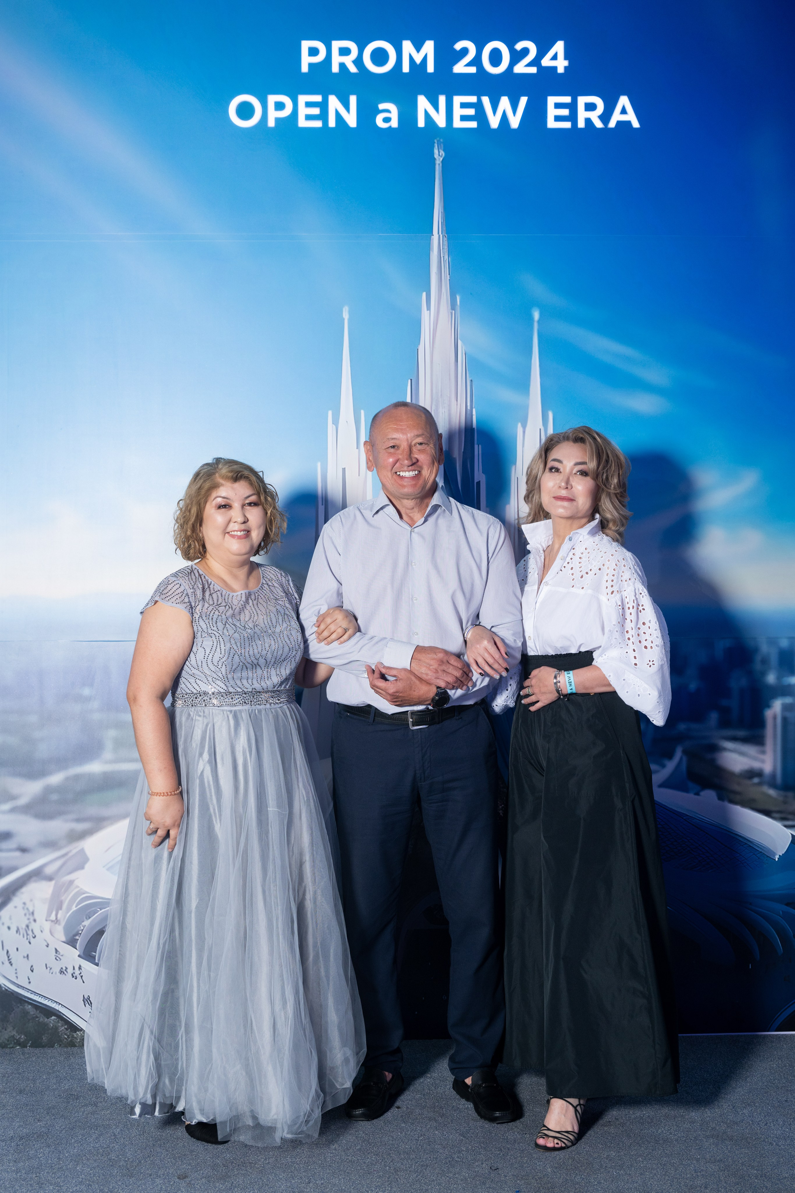 Выпускной вечер | Встреча рассвета. Фото и видеосъемка в Алматы