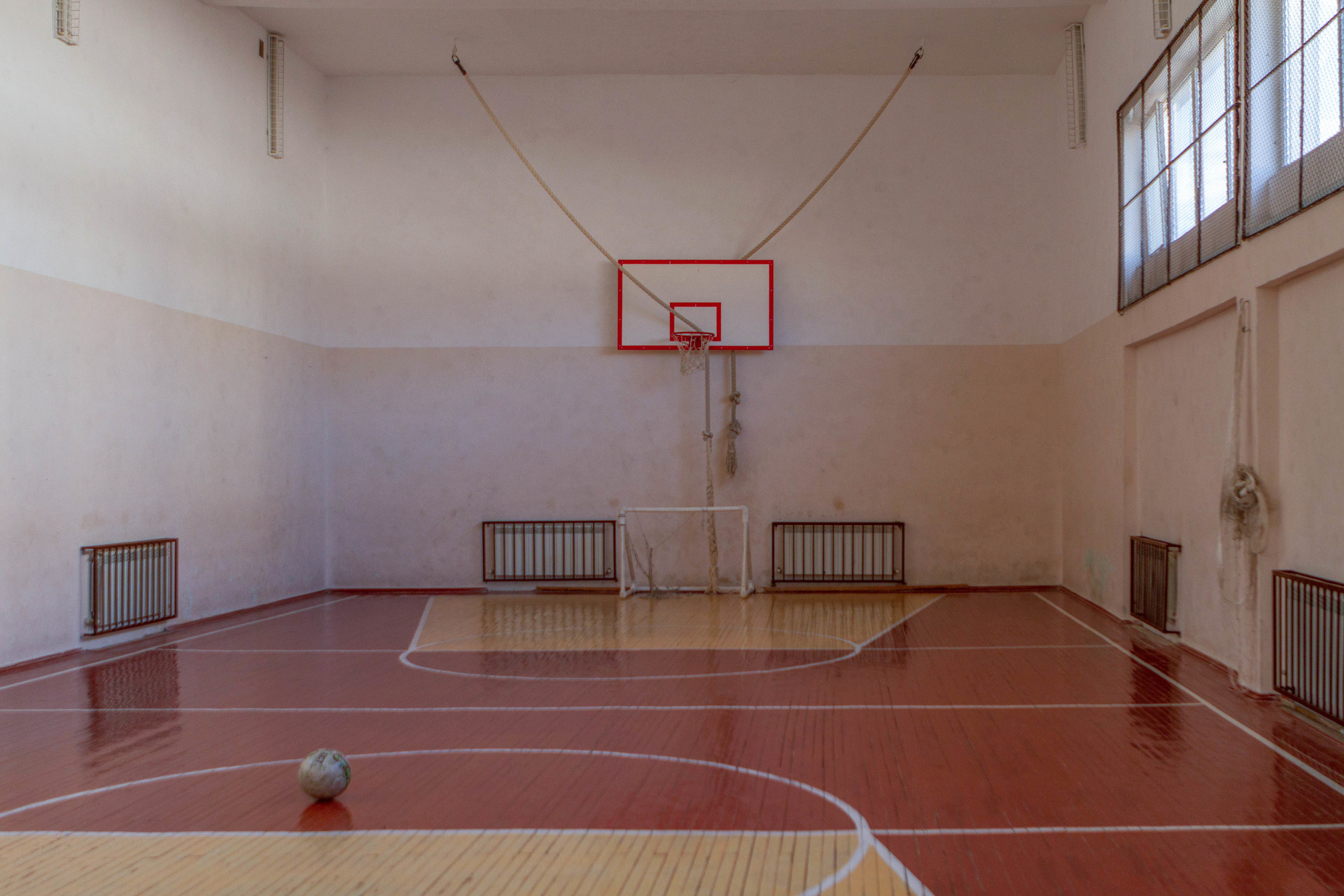 42°13′35″ N 43°58′10″ E. Elena Kalyuzhnaya