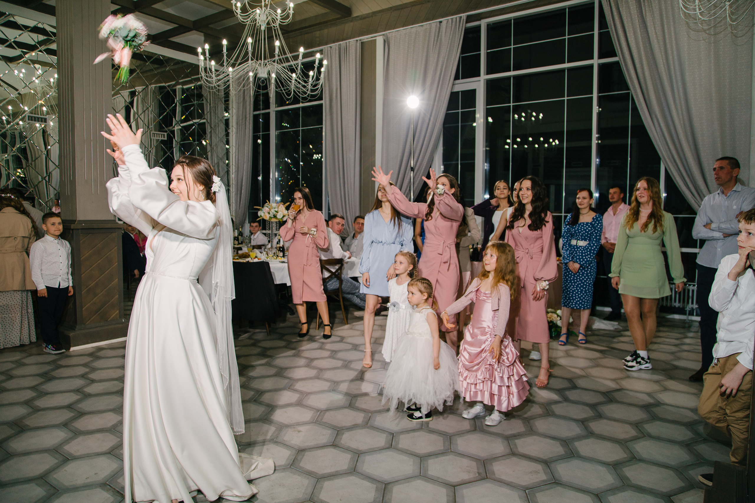 День Лизы и Артёма. 1.05.22. Свадебный фотограф Москва Воронеж Ленкова Ксения