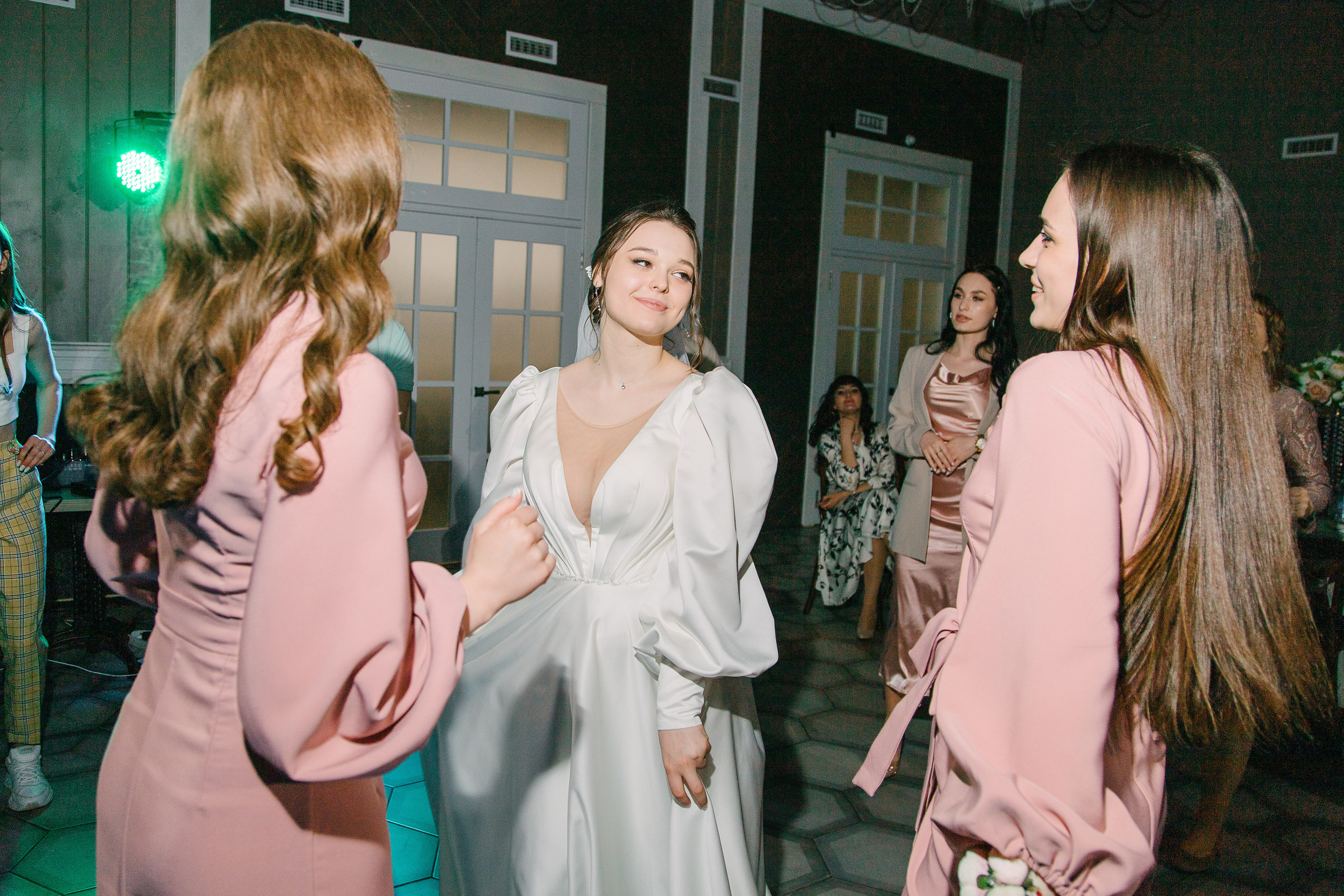 День Лизы и Артёма. 1.05.22. Свадебный фотограф Москва Воронеж Ленкова Ксения