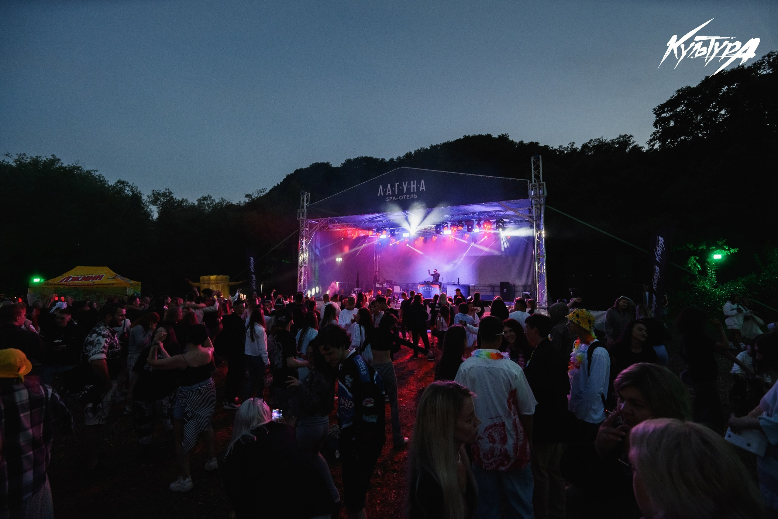 Фотосъемка фестиваля в Петропавловске-Камчатском, Яркие фестивальные фото в Петропавловске-Камчатском, Фестивальная фотосъемка на открытом воздухе в Петропавловске-Камчатском, Эмоциональные кадры с фестиваля в Петропавловске-Камчатском, Профессиональная фестивальная фотосъемка в Петропавловске-Камчатском.  