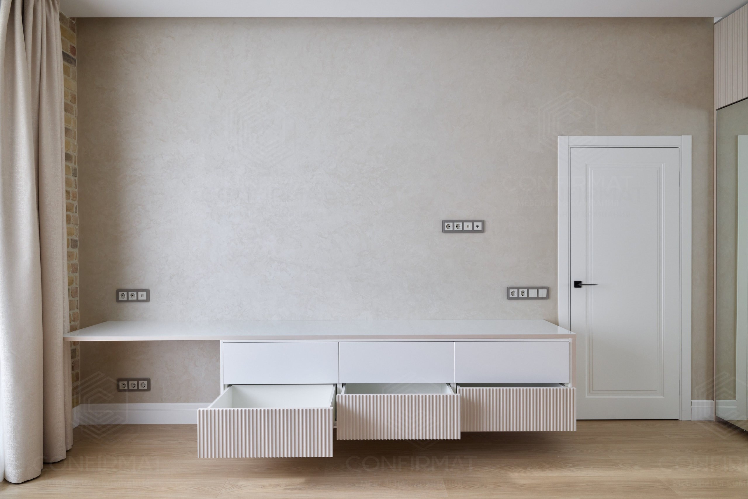 Современный шкаф купе. Мебель на заказ