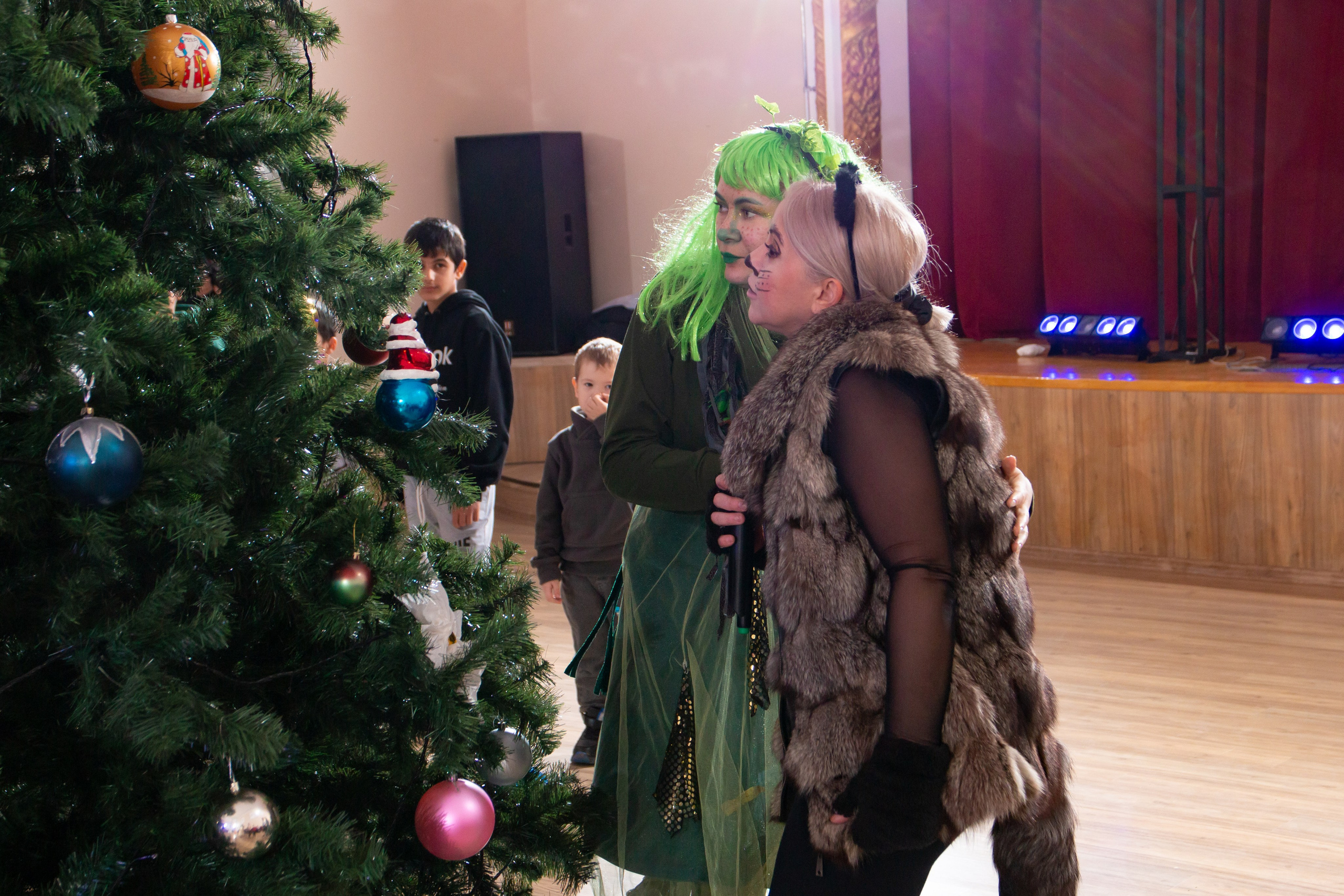 Новогодний утренник ДК Строитель 25.12.2023 г. г. Новоалександровск. Главная