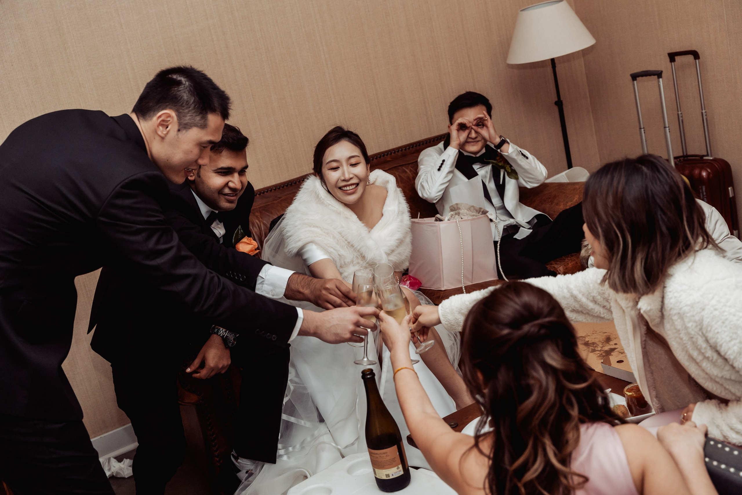 …True Love’s Kiss. Golden Moments Editing — We do Wedding’s Retouch and Video Editing