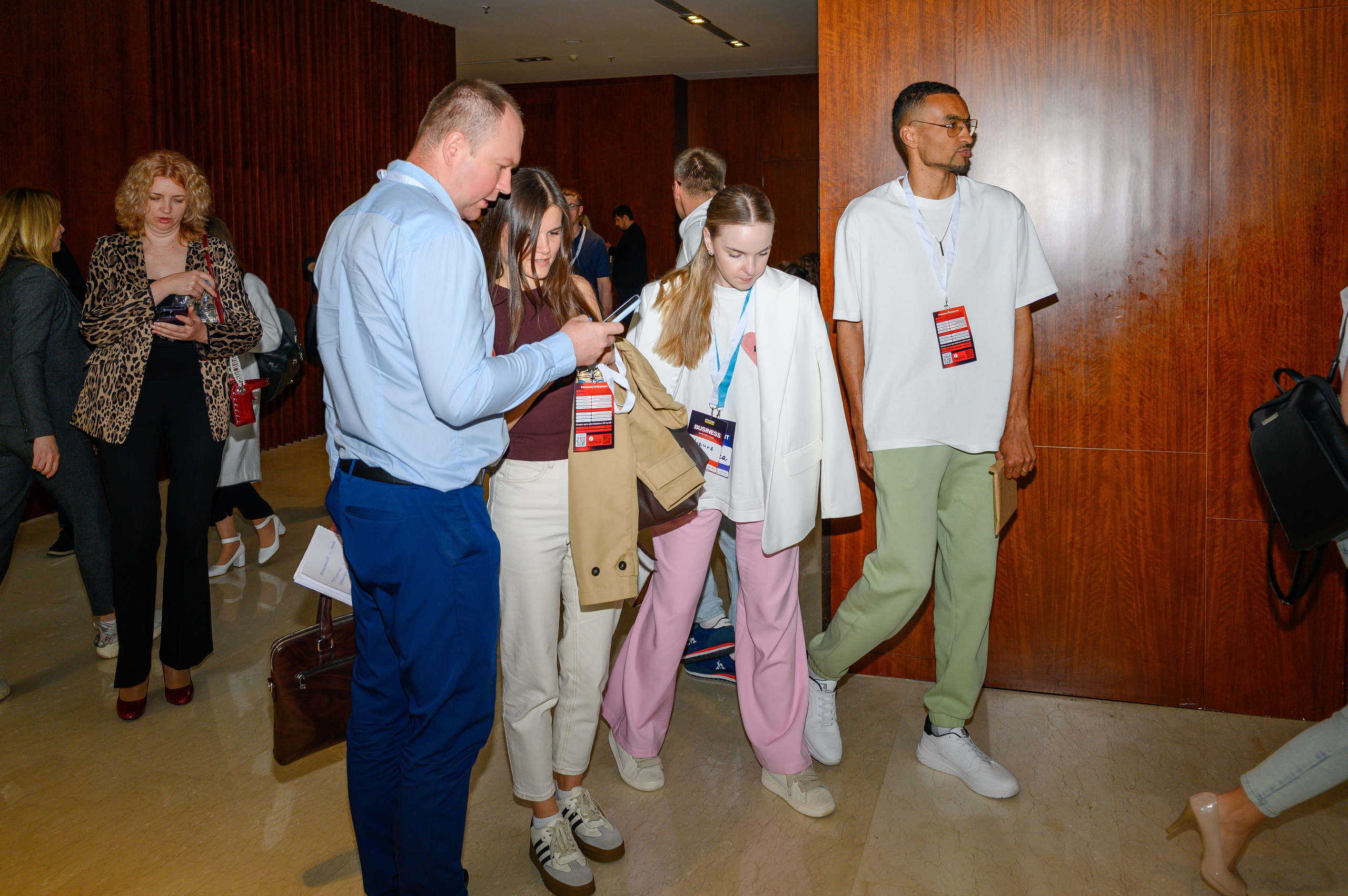 Репортажная съемка с открытия магазина. Фотоуслуги, услуги фотографа, фотографирование важных событий