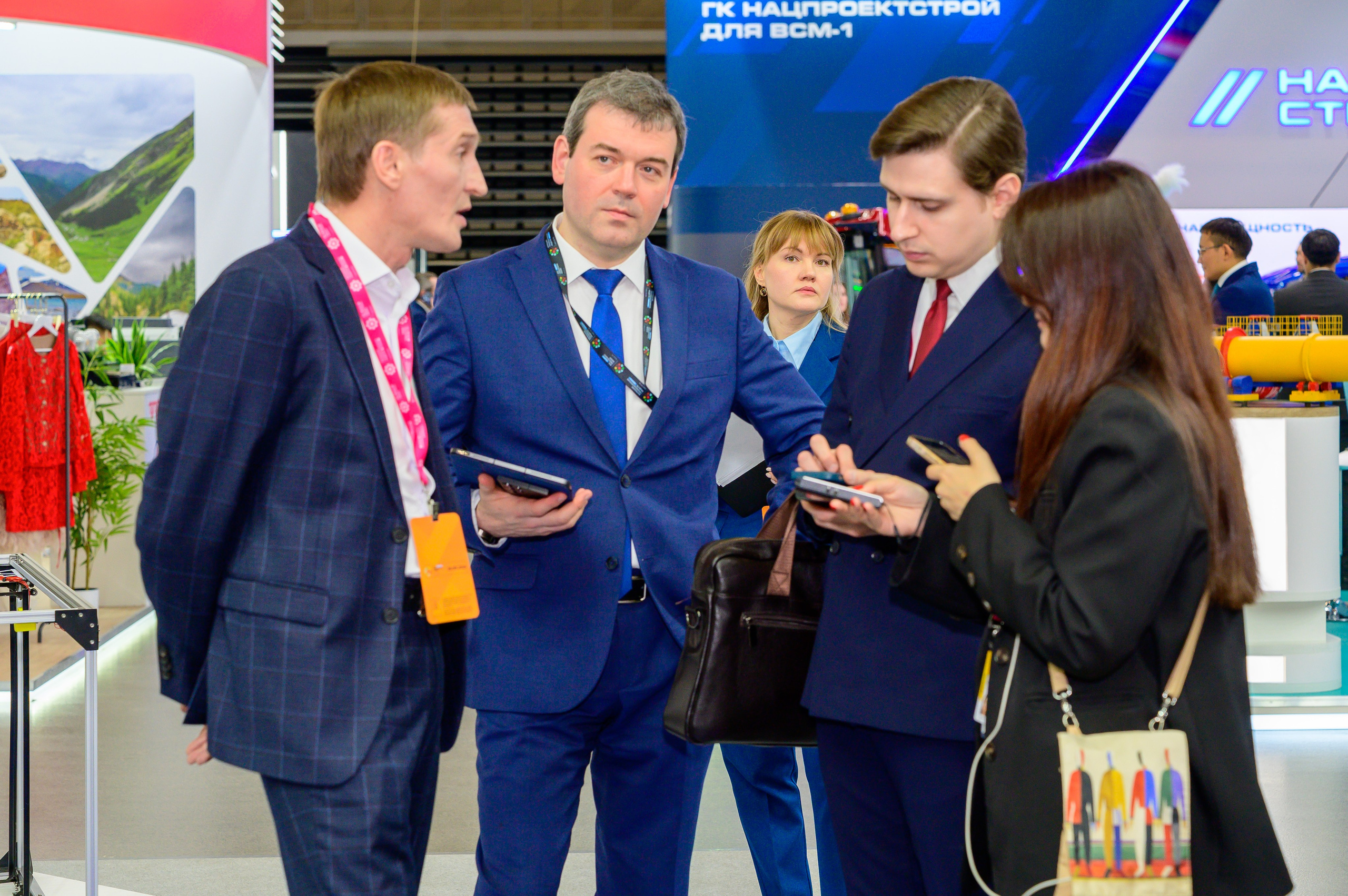 BigindustrialweekBelarus. Фотоуслуги, услуги фотографа, фотографирование важных событий