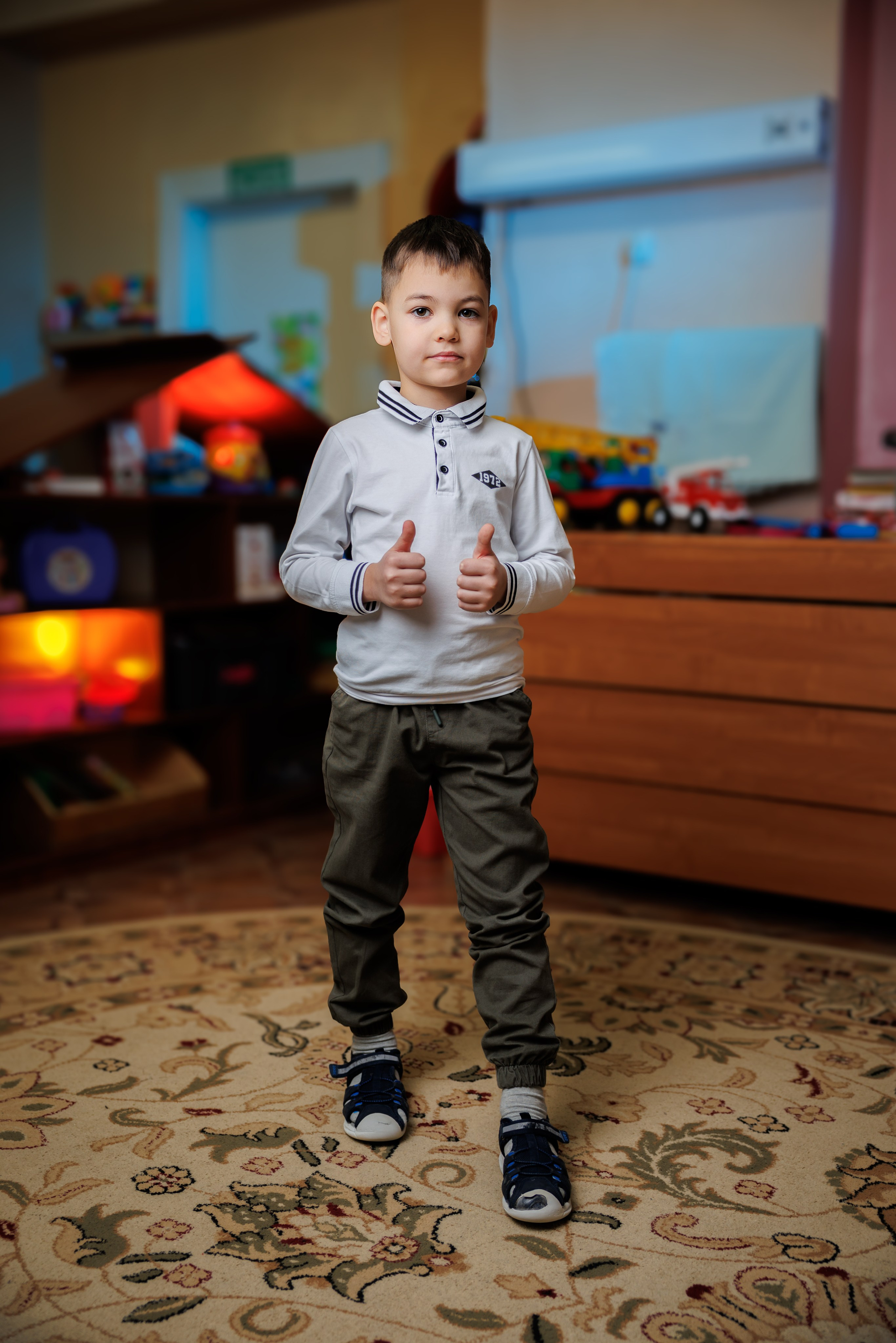 Классические портреты. Классные выпускные альбомы в Орле и Орловской области. Фотограф на выпускной