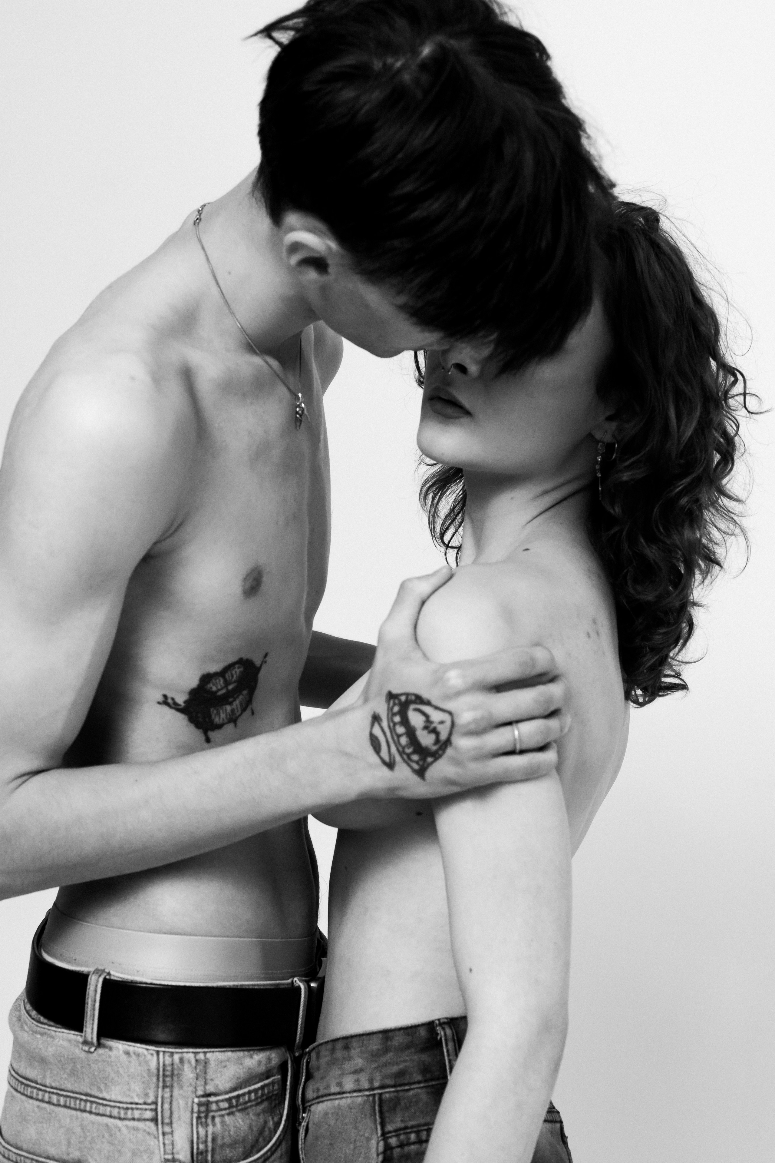 VD. Фотограф в Тюмени Даша Михнова. Портреты, фотопроекты, фотодни