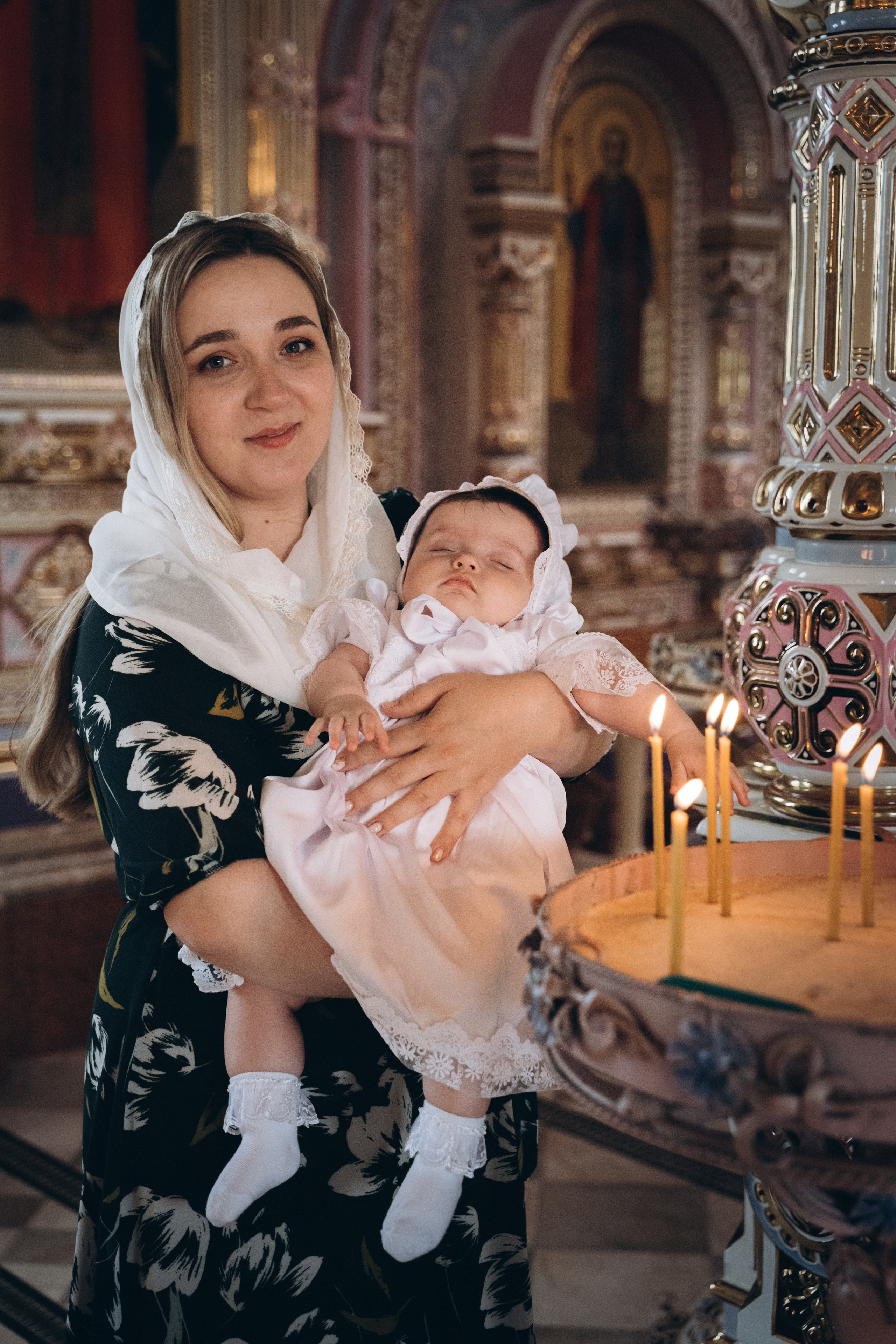 Крещение Варюши (Храм Святой Живоначальной Троицы). Семейный фотограф в Минске Дарья Дреко