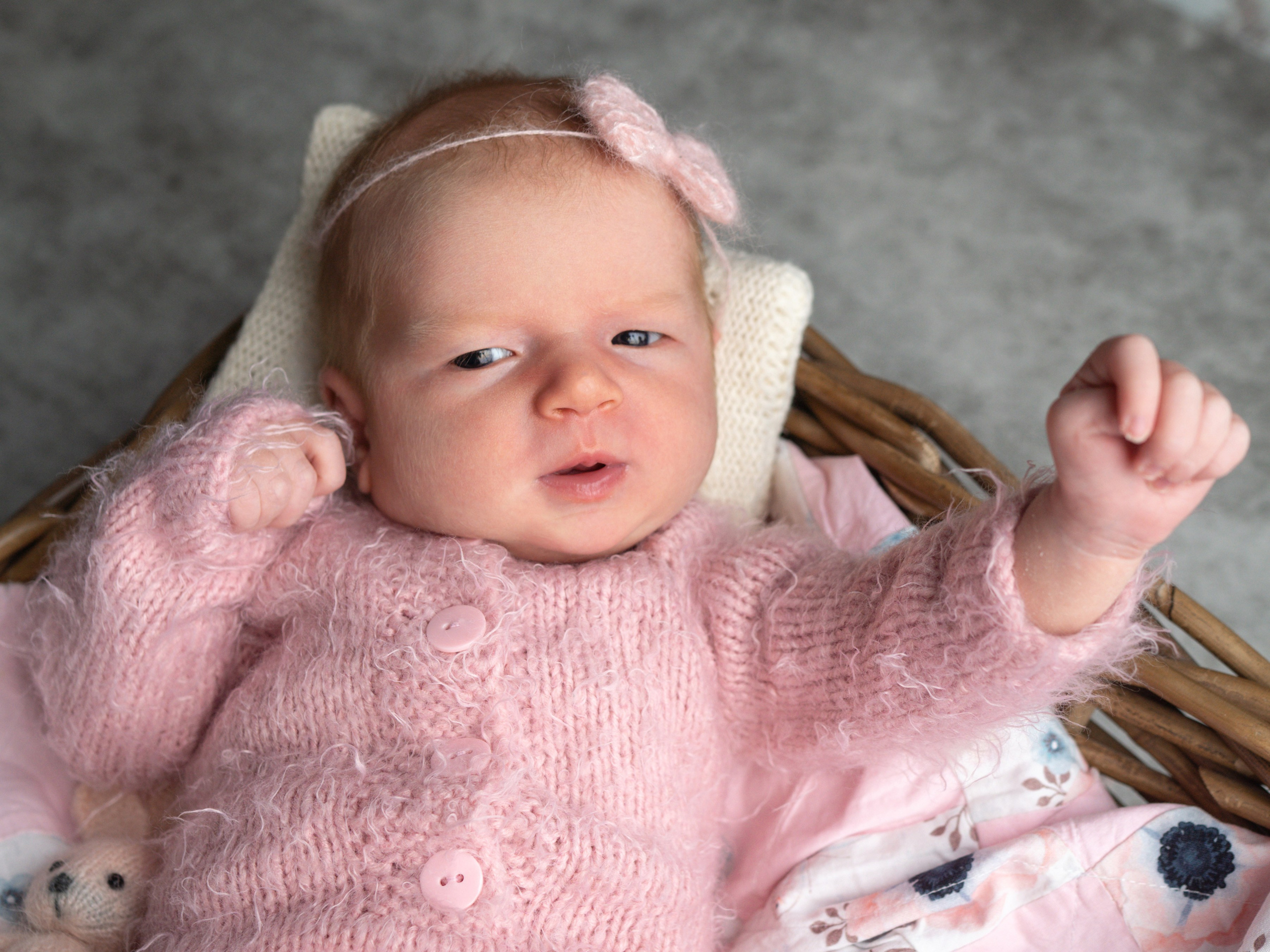 НьюБорн Алиса. Фотограф Зинаида Евдокимова