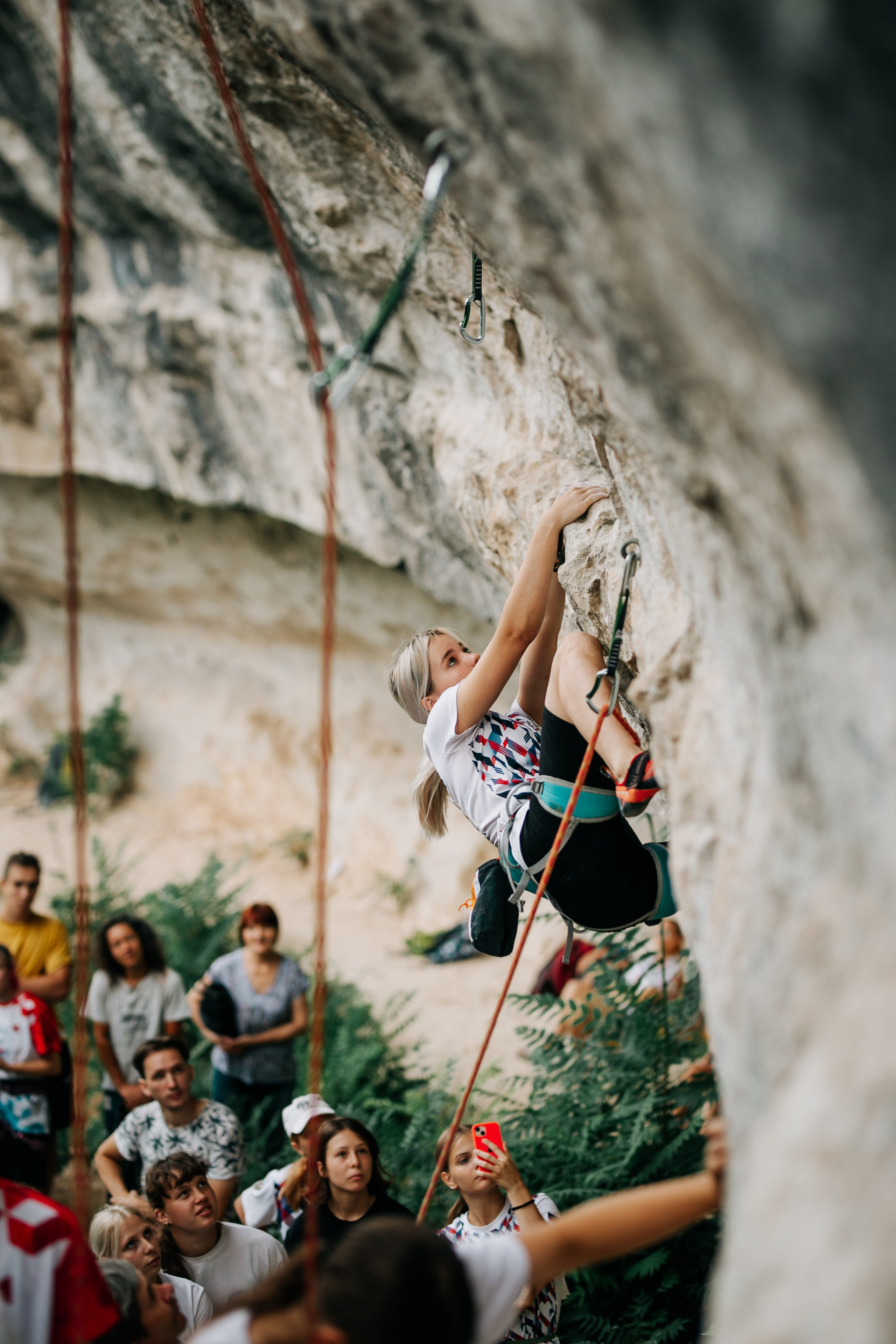 Соревнования по скалолазанию. Фотограф в Крыму