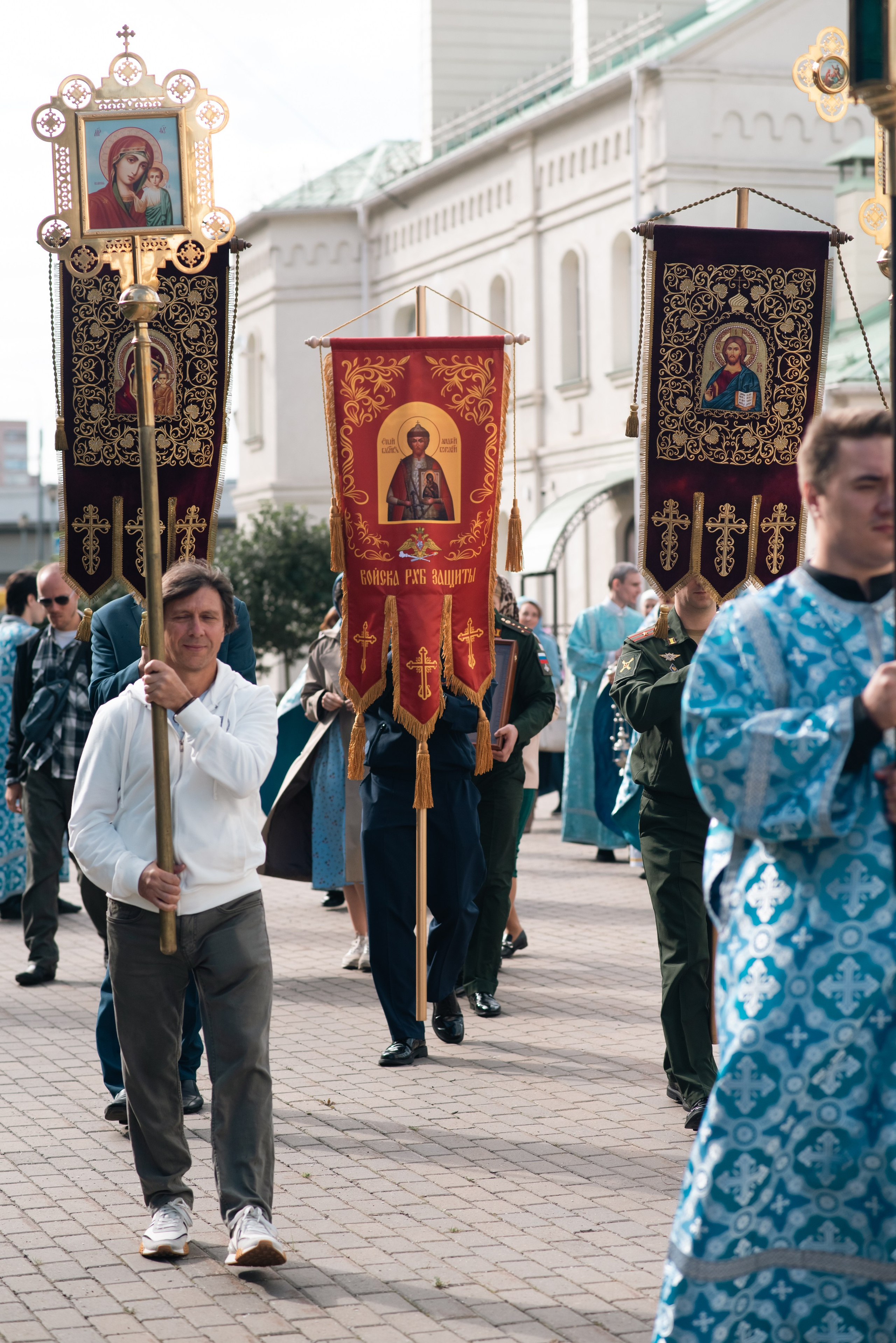 Храм Андрея Боголюбского, служба с участием войск РХБ защиты. Фотограф, визажист. Москва