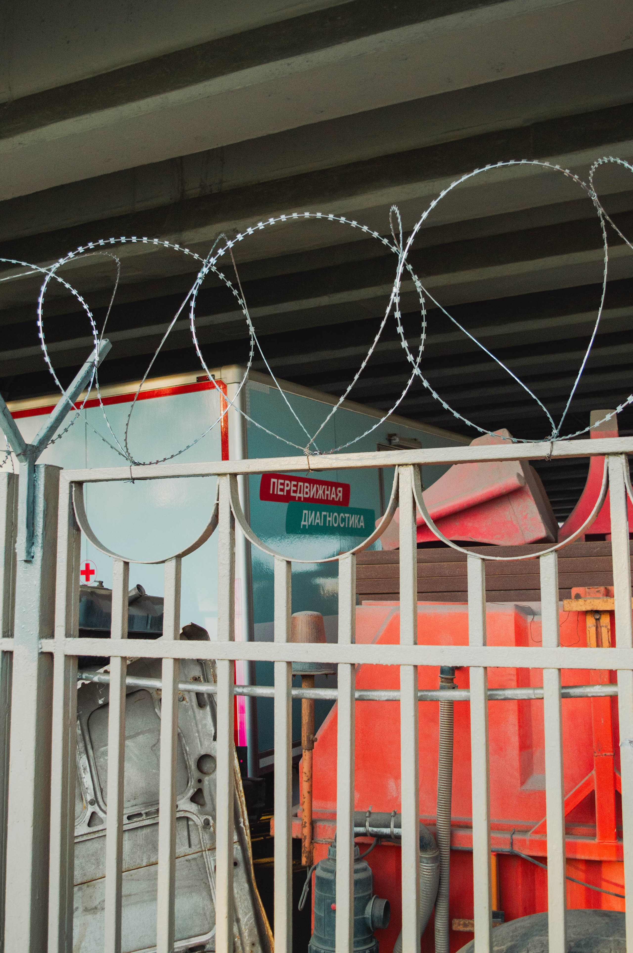 Многослойность городского пространства. Фотограф Анастасия Лощакова в Москве