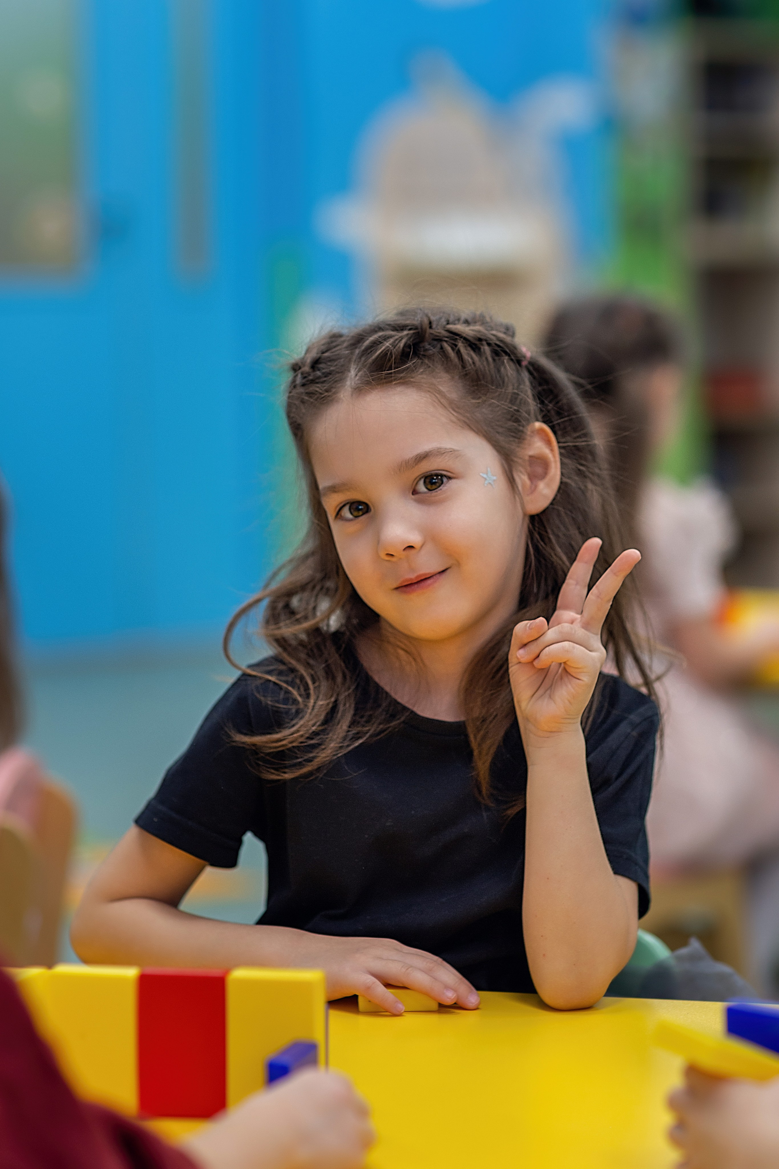 День в саду_ноябрь 2024. Семейный фотограф в Санкт-Петербурге