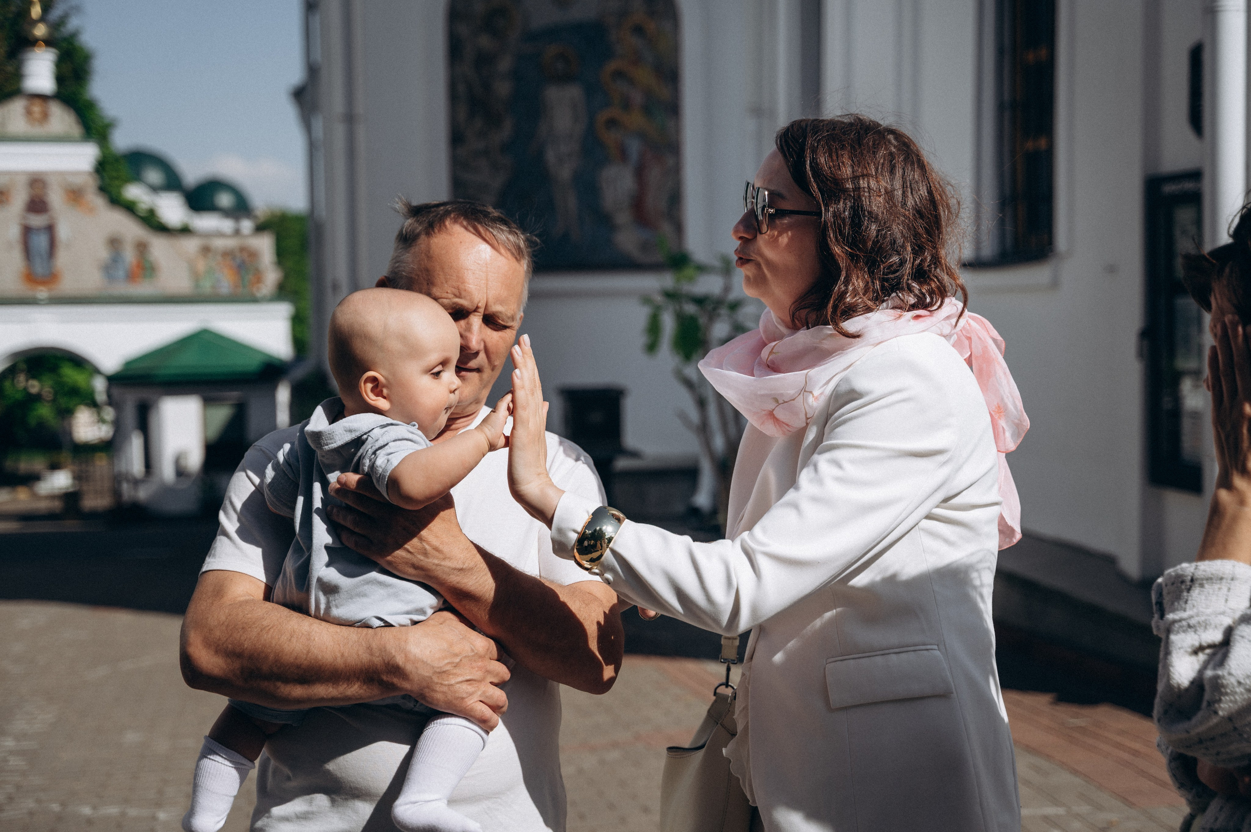 Крещение Мии и Льва. Семейный фотограф в Минске Дарья Дреко