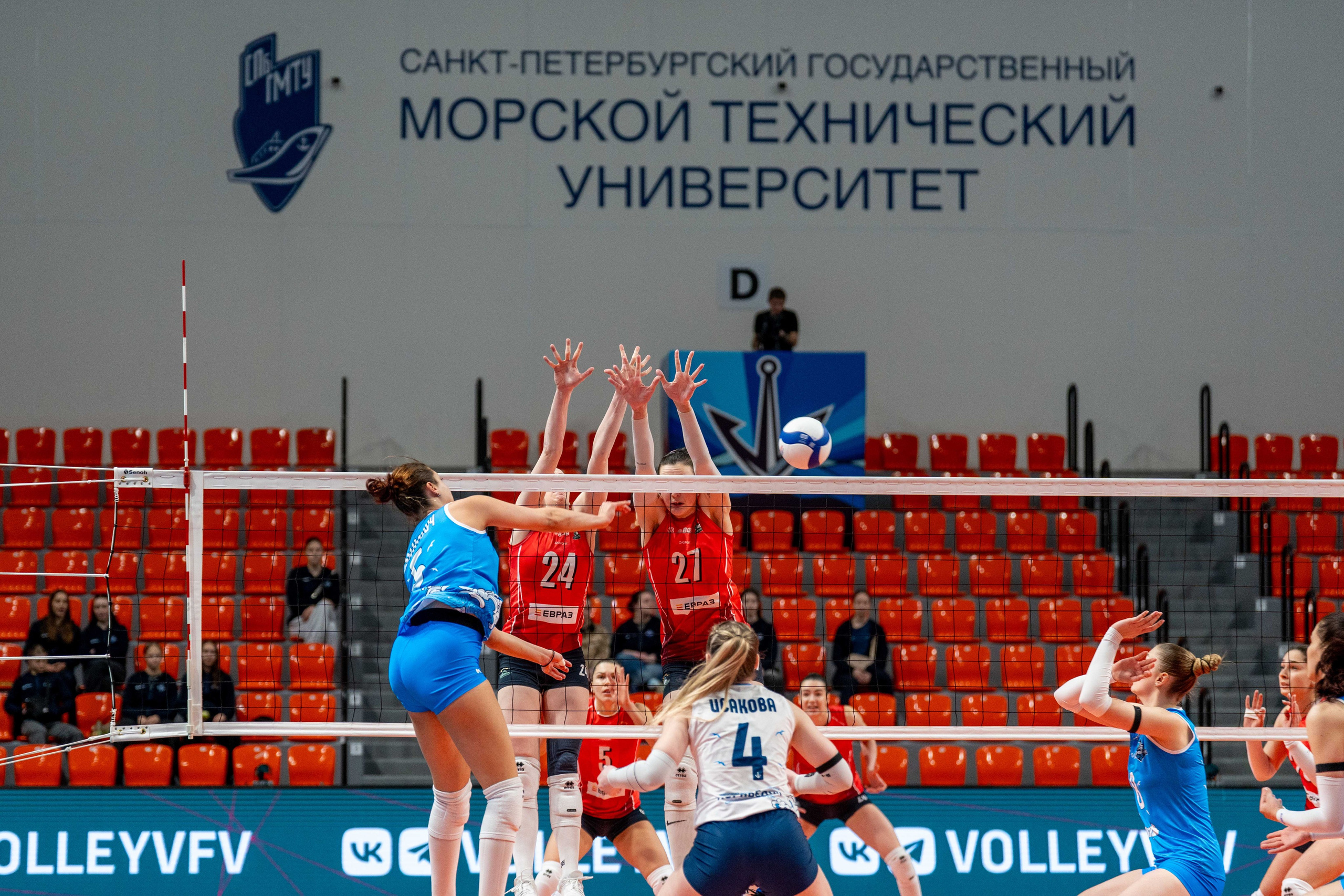 Корабелка — Уралочка-НТМК: фотогалерея 17-го тура Суперлиги 2025/26 | Антон Гауф. Спортивный фотограф в Санкт-Петербурге | Антон Гауф