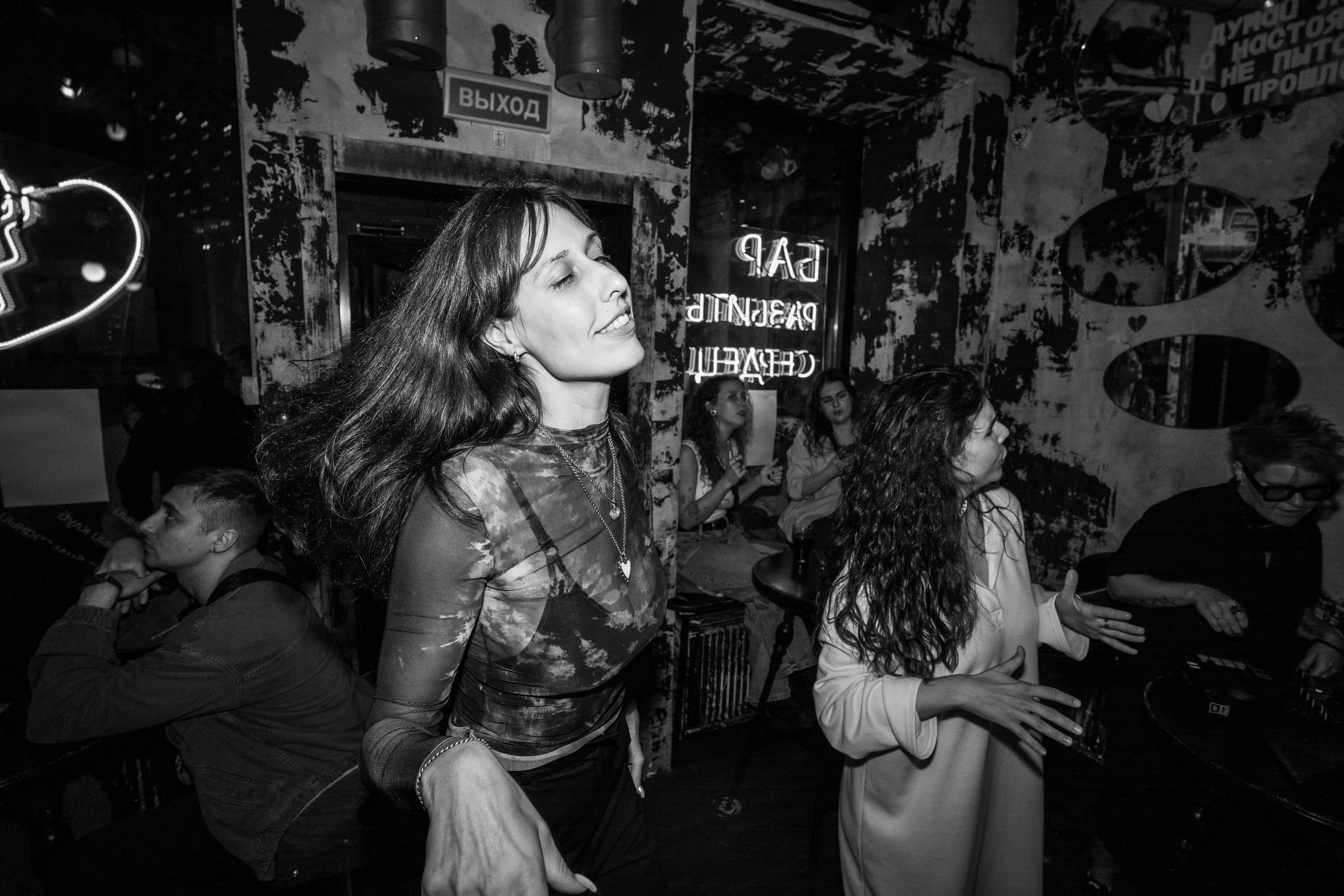 Бар разбитых сердец. Last summer party. Концертный и репортажный фотограф в Санкт-Петербурге Слава Пахомов