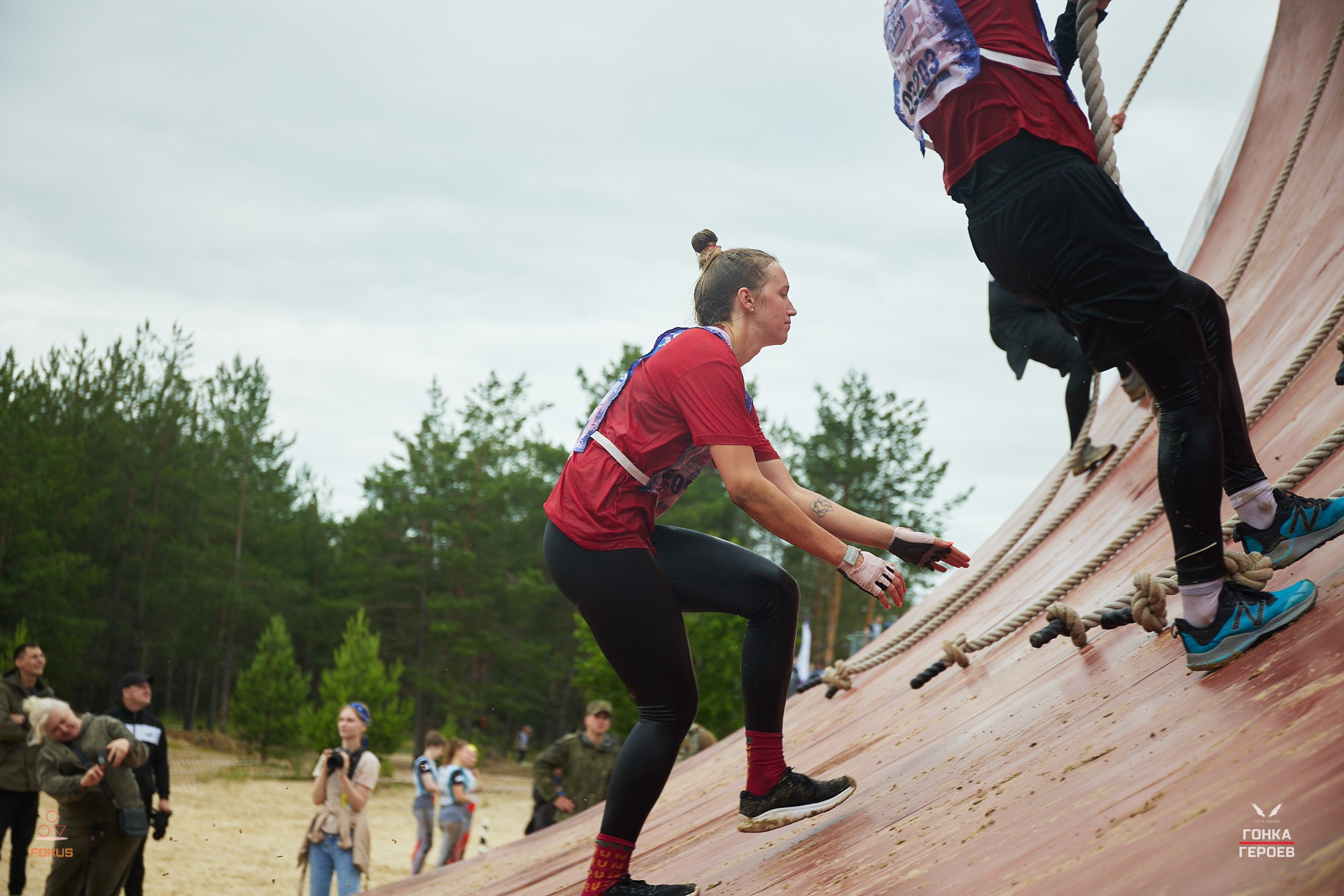 Репортаж с гонки героев 2025 год Мулино. Спортивный фотограф Некрасов Денис