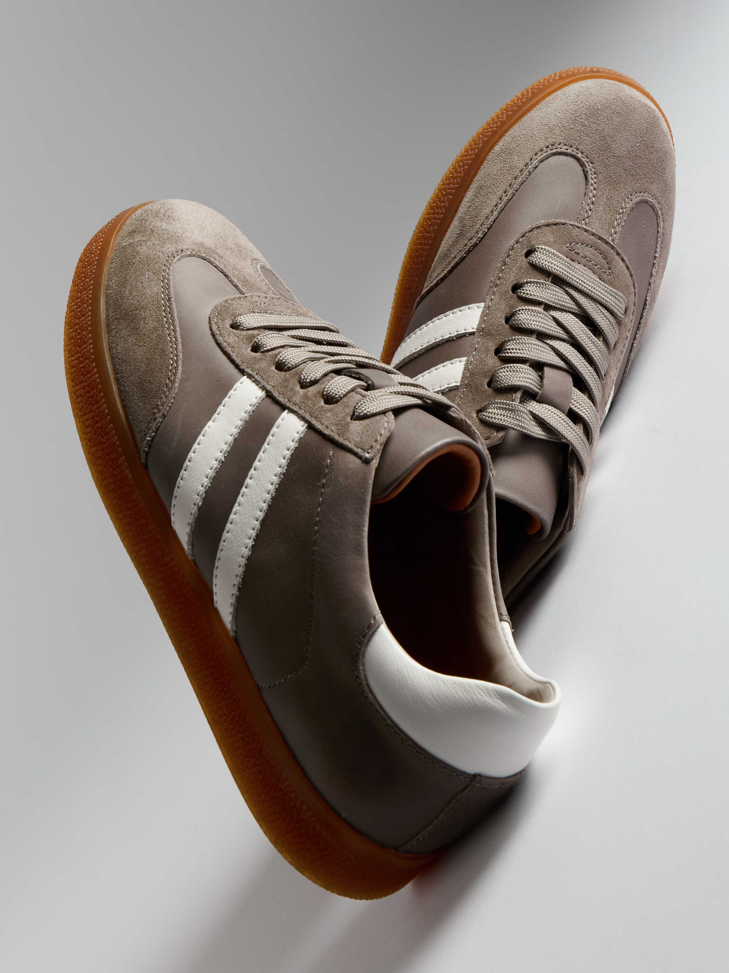 Предметный фотограф в Москве Евгений Шубин