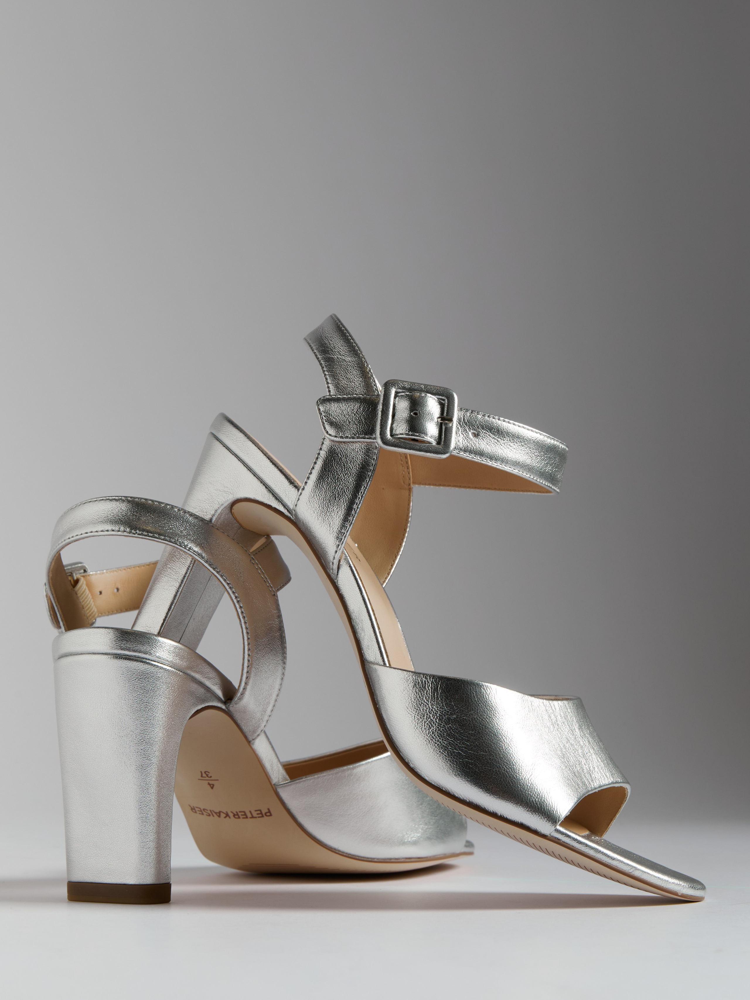 Предметный фотограф в Москве Евгений Шубин