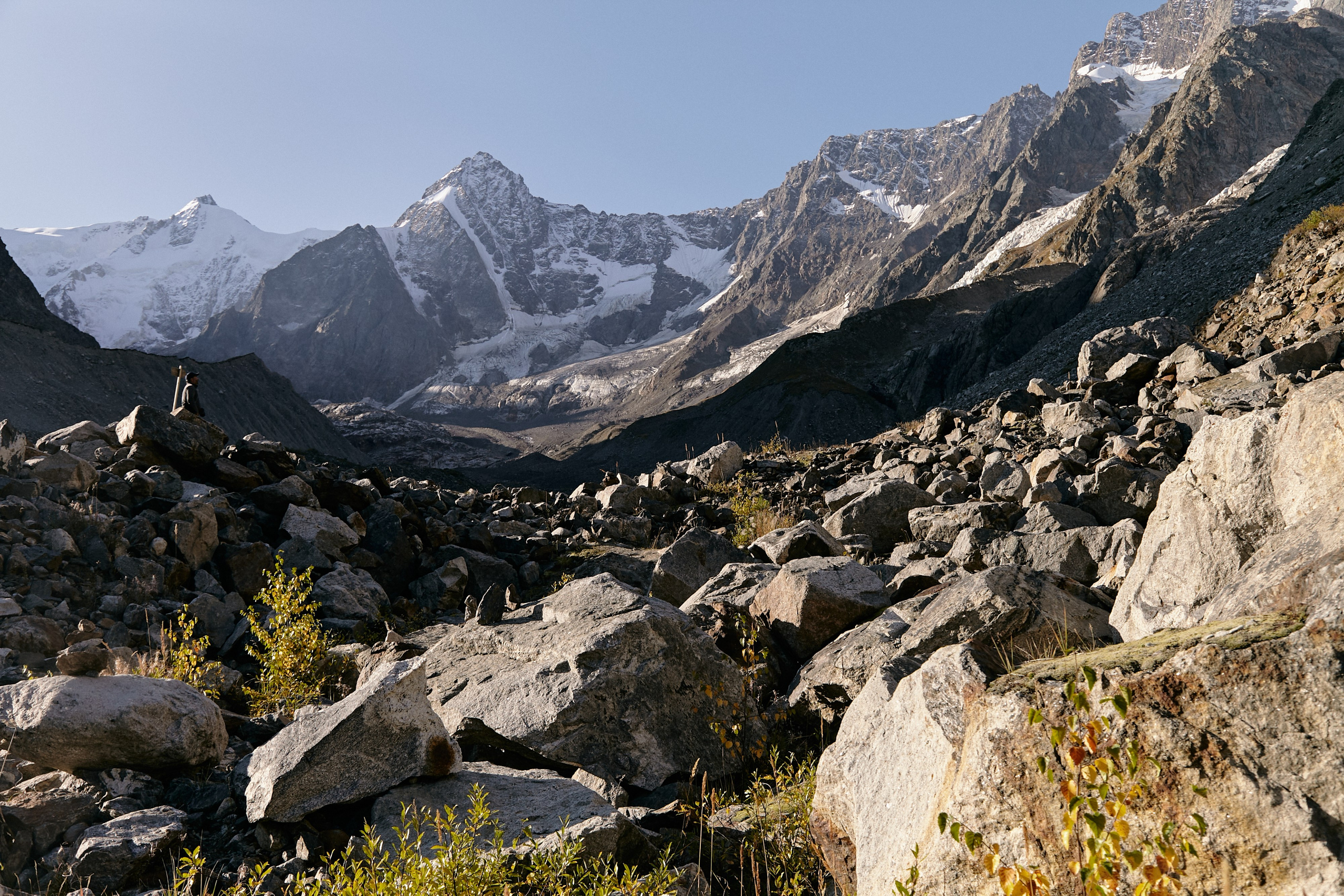 Чегем, дорога к леднику Шаурту. Фотограф Продюсер в горах КБР / Москва  Нальчик Горы