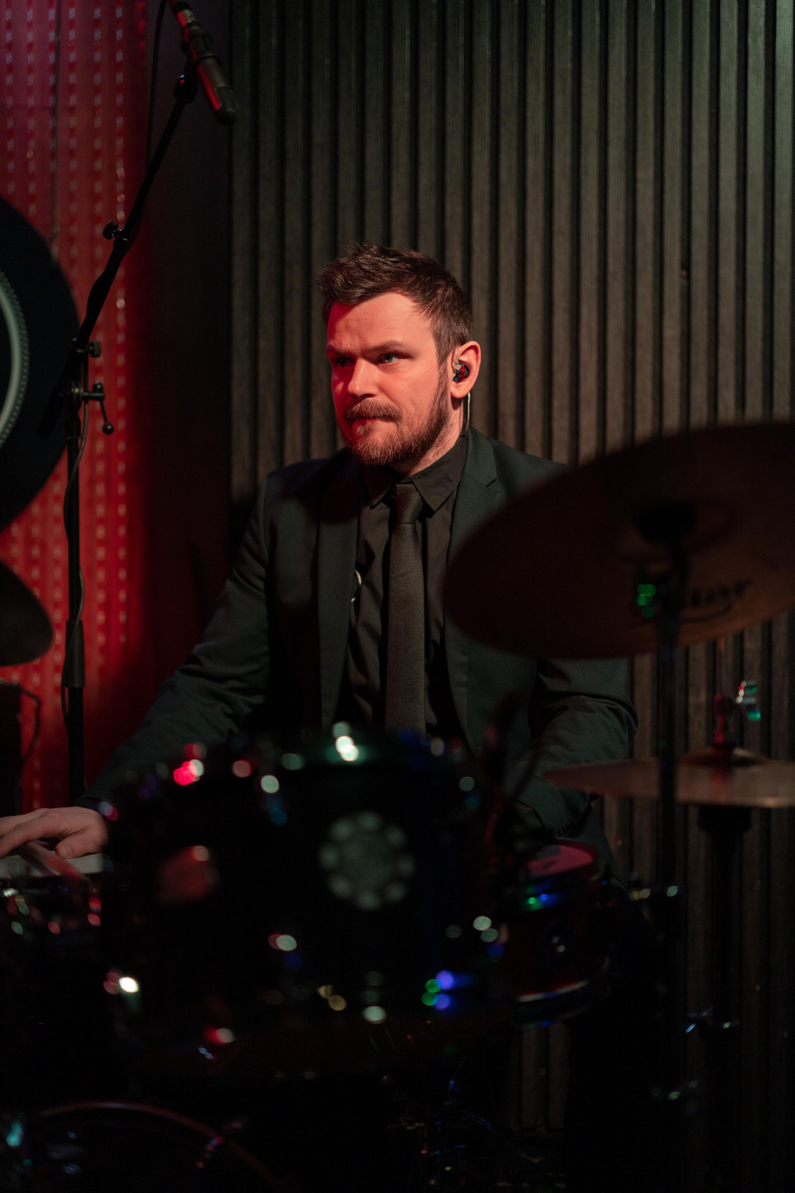 Film backstage. VICTORIA SHU