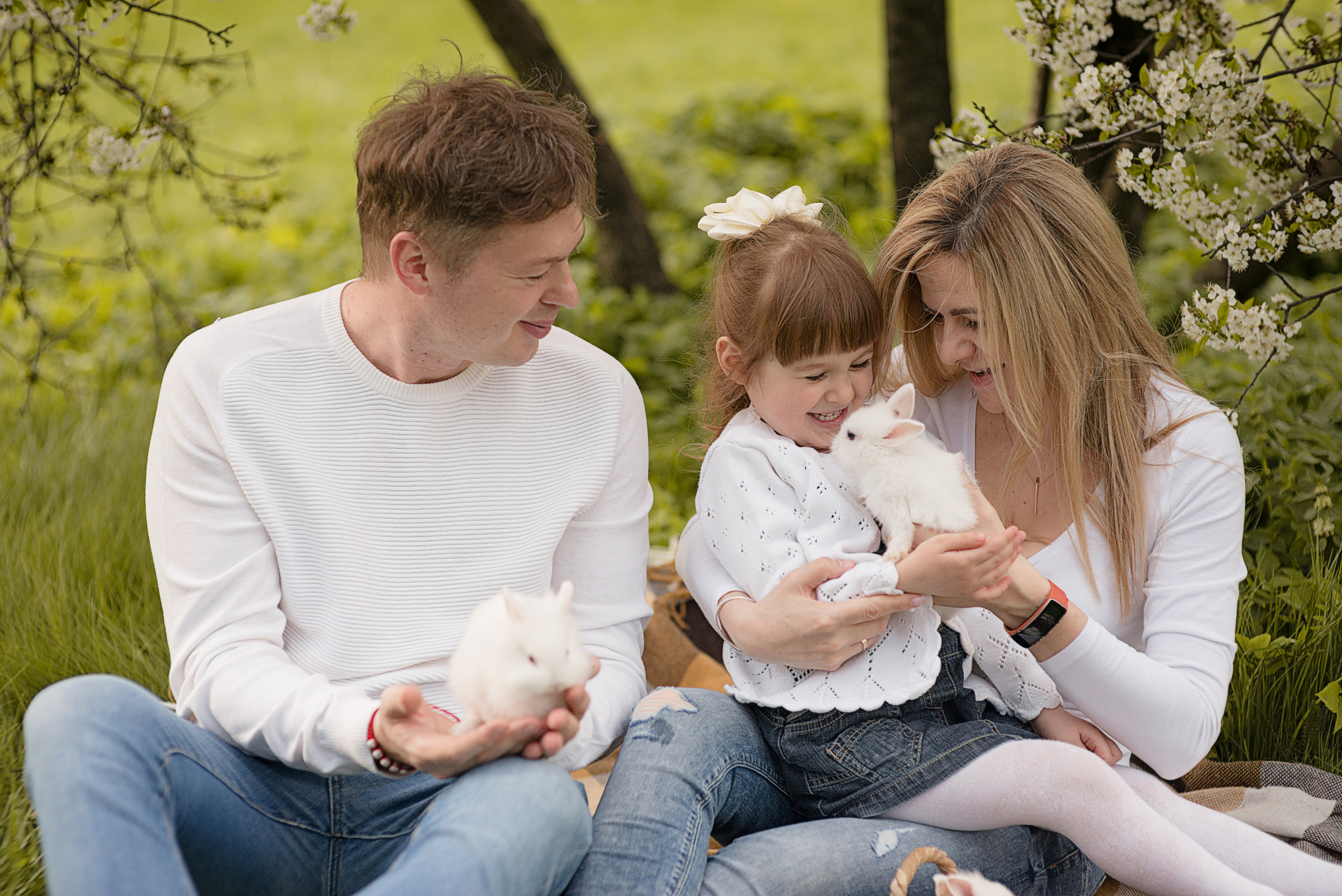ФОТОДЕНЬ «Цветущий сад и белые кролики». Фотограф Москва — Серпухов — Таруса Ольга Кокеткина