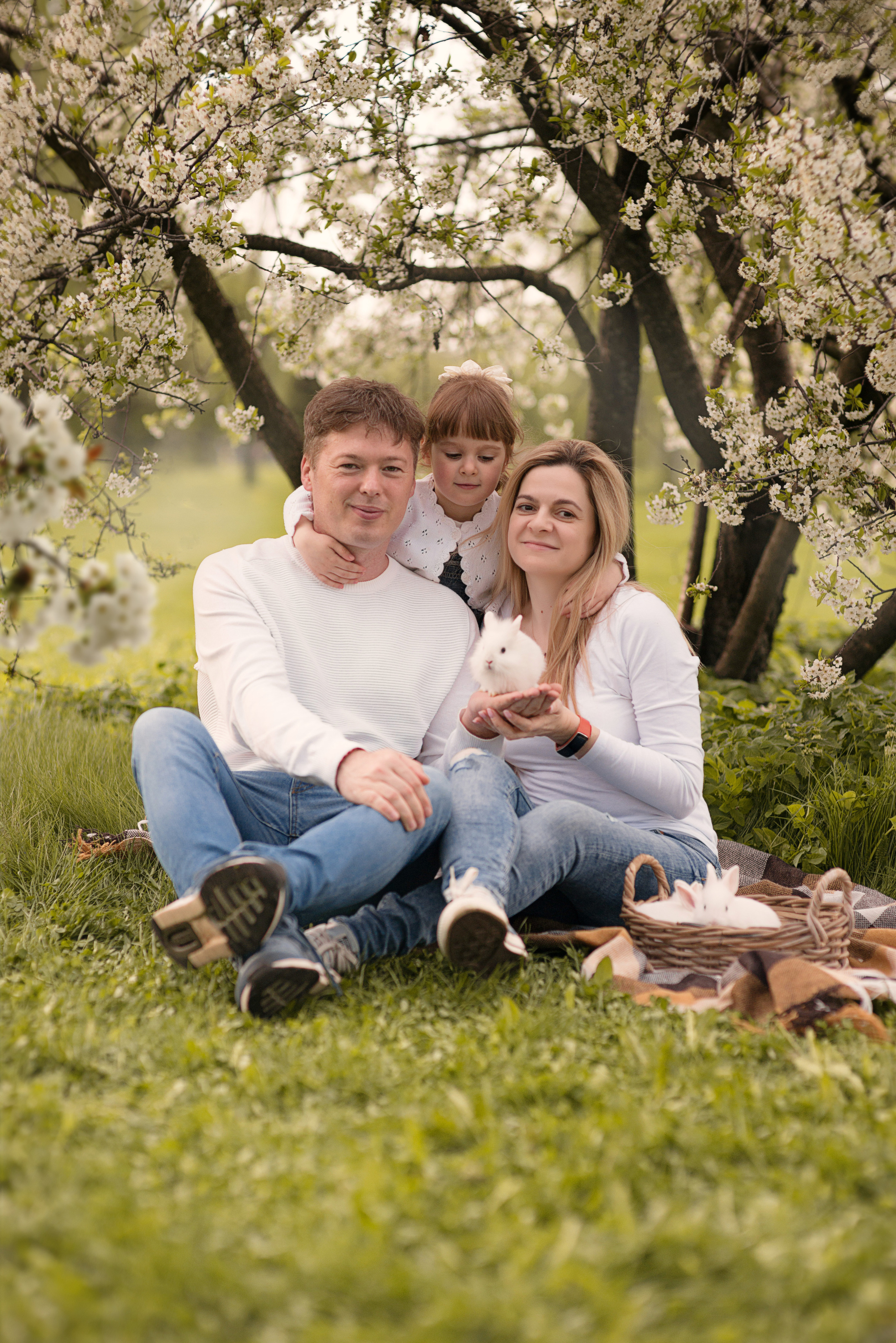 ФОТОДЕНЬ «Цветущий сад и белые кролики». Фотограф Москва — Серпухов — Таруса Ольга Кокеткина