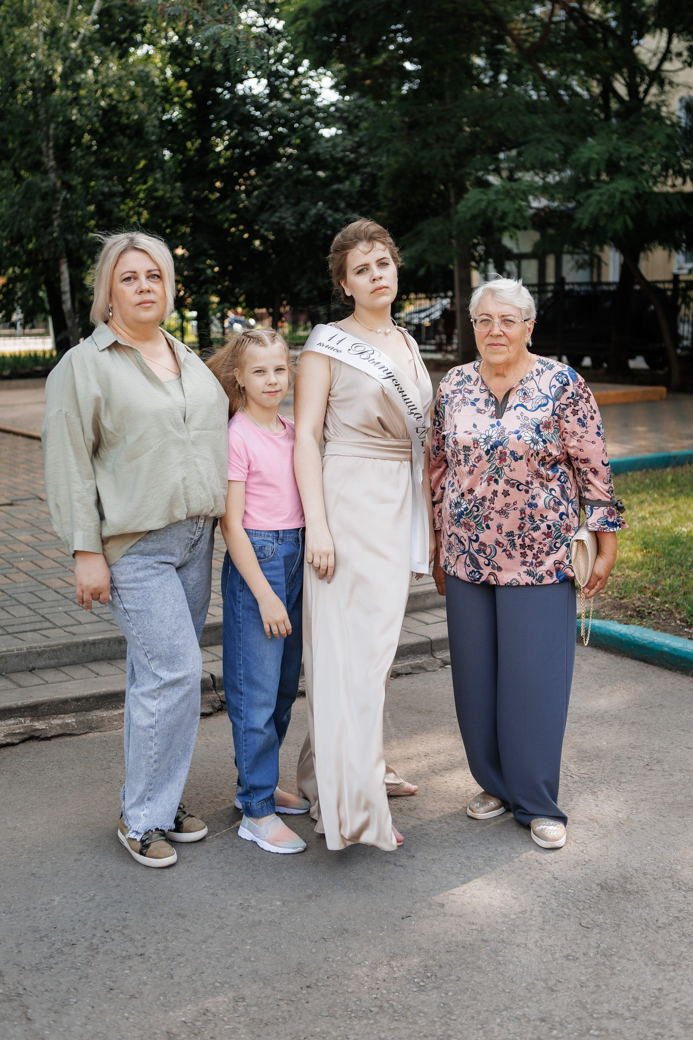 Выпускной Гимназия 12 2024 г. Свадебный и портретный Фотограф в Липецке Дмитрий Котюков