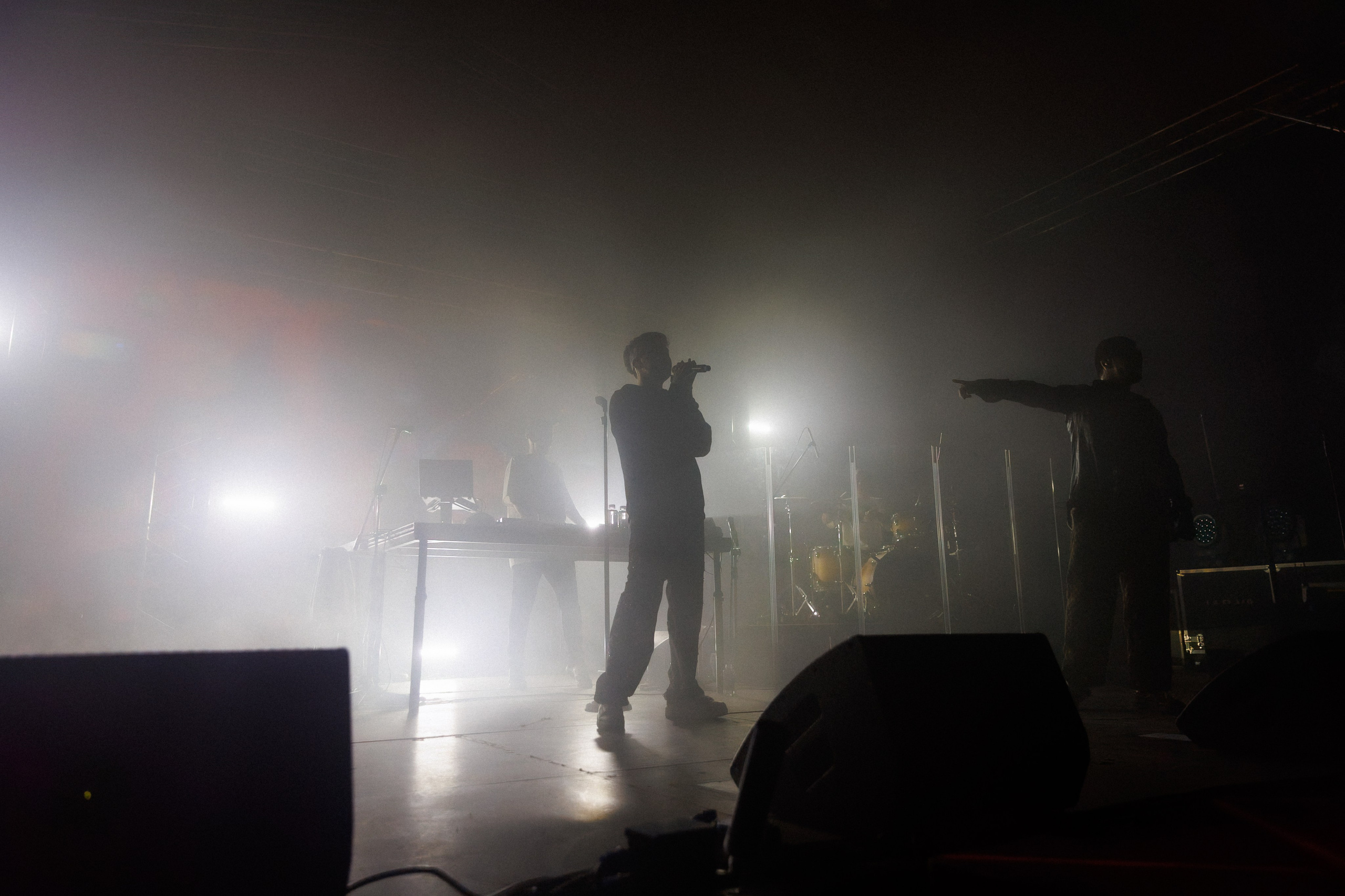 Фотоотчёт и репортаж с концерта группы GAYAZOV$ BROTHER$. Красильников Евгений — профессиональный фотограф в Ростове-на-Дону