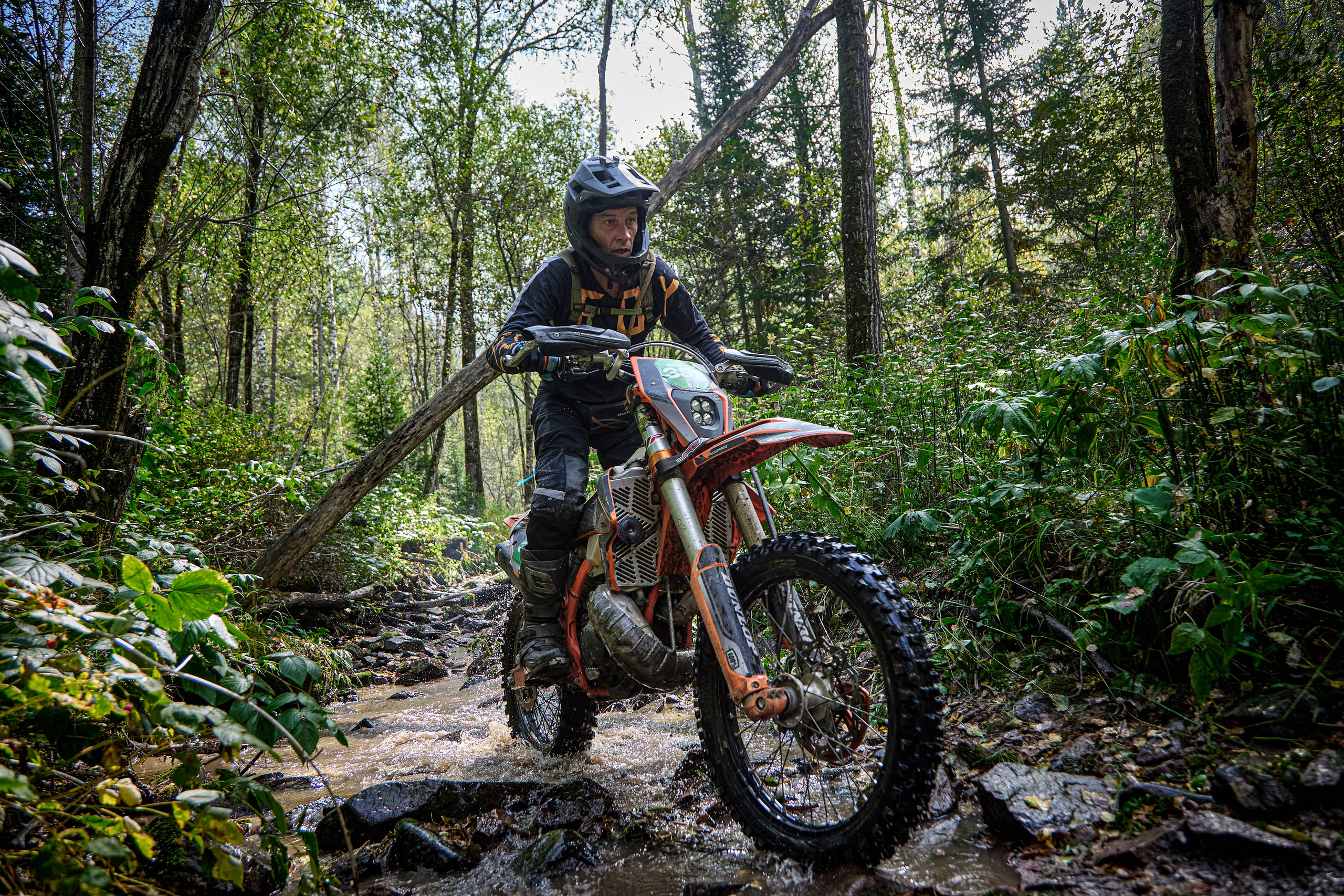 БУРЕЛОМ 2025 чемпионат Сибири по Эндуро. Фотограф Москва Concerts photo / Fashion photо