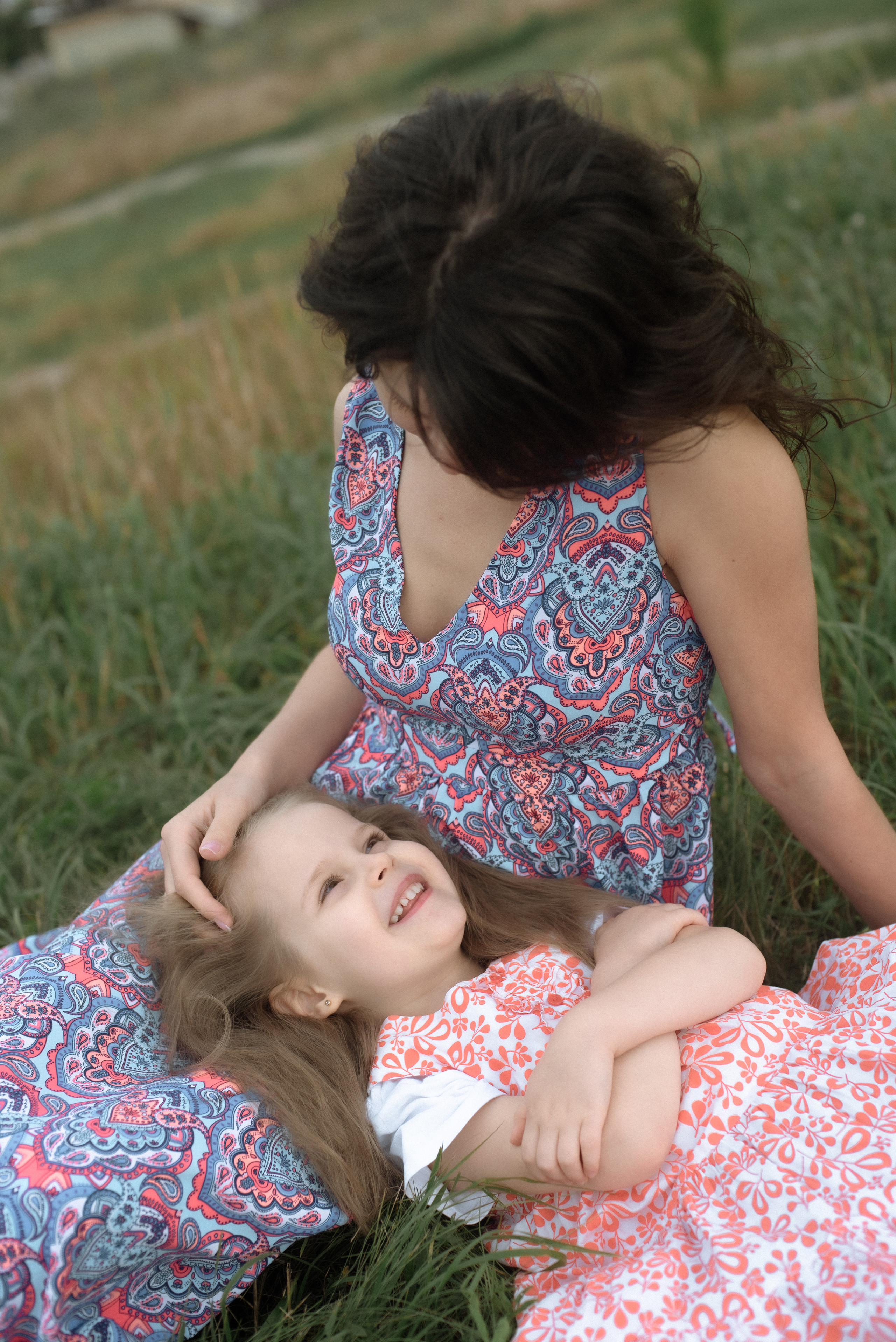 Жанна и Александра. Пикник у озера. Фотограф Виктория Чокадзе