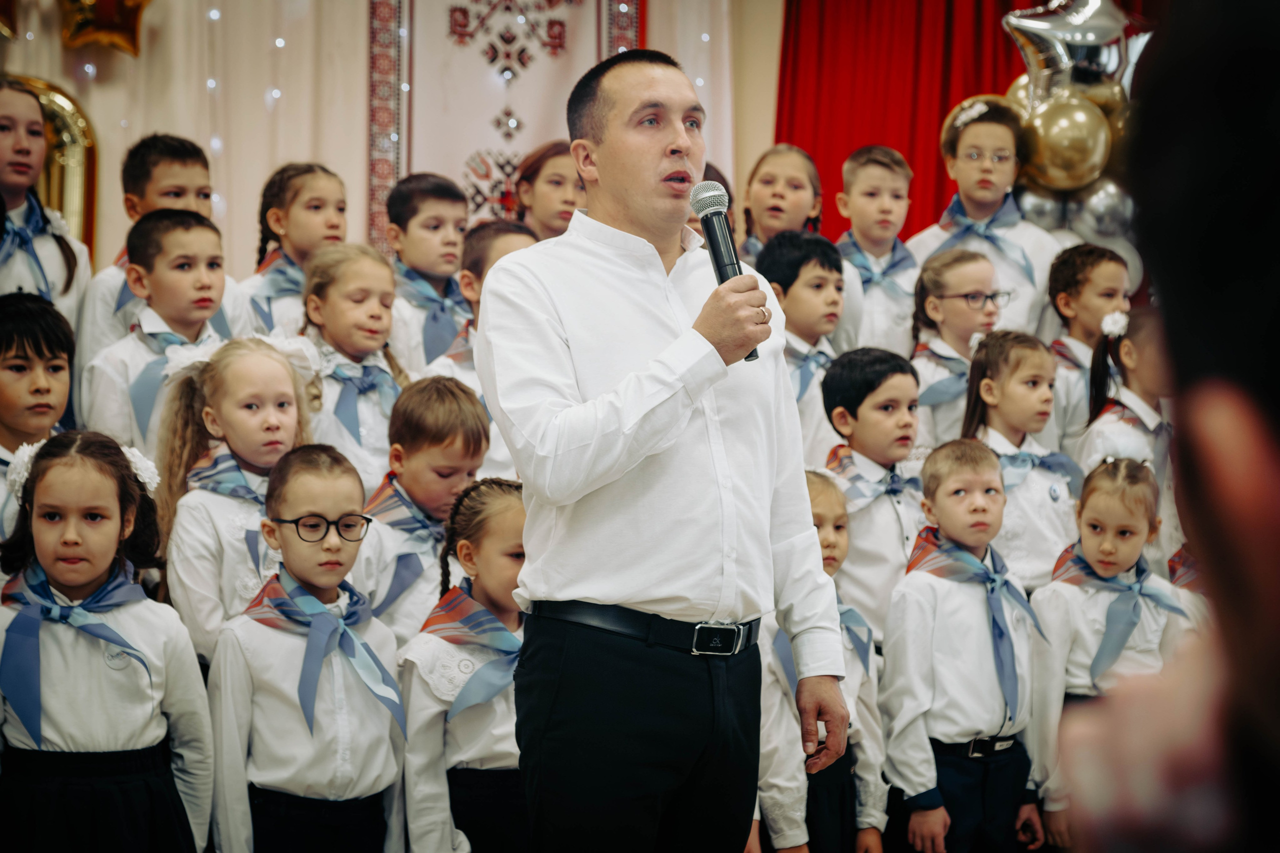 МБОУ «НОВОЧУРАШЕВСКАЯ СОШ». Фотограф г. Чебоксары Николай Фадеев