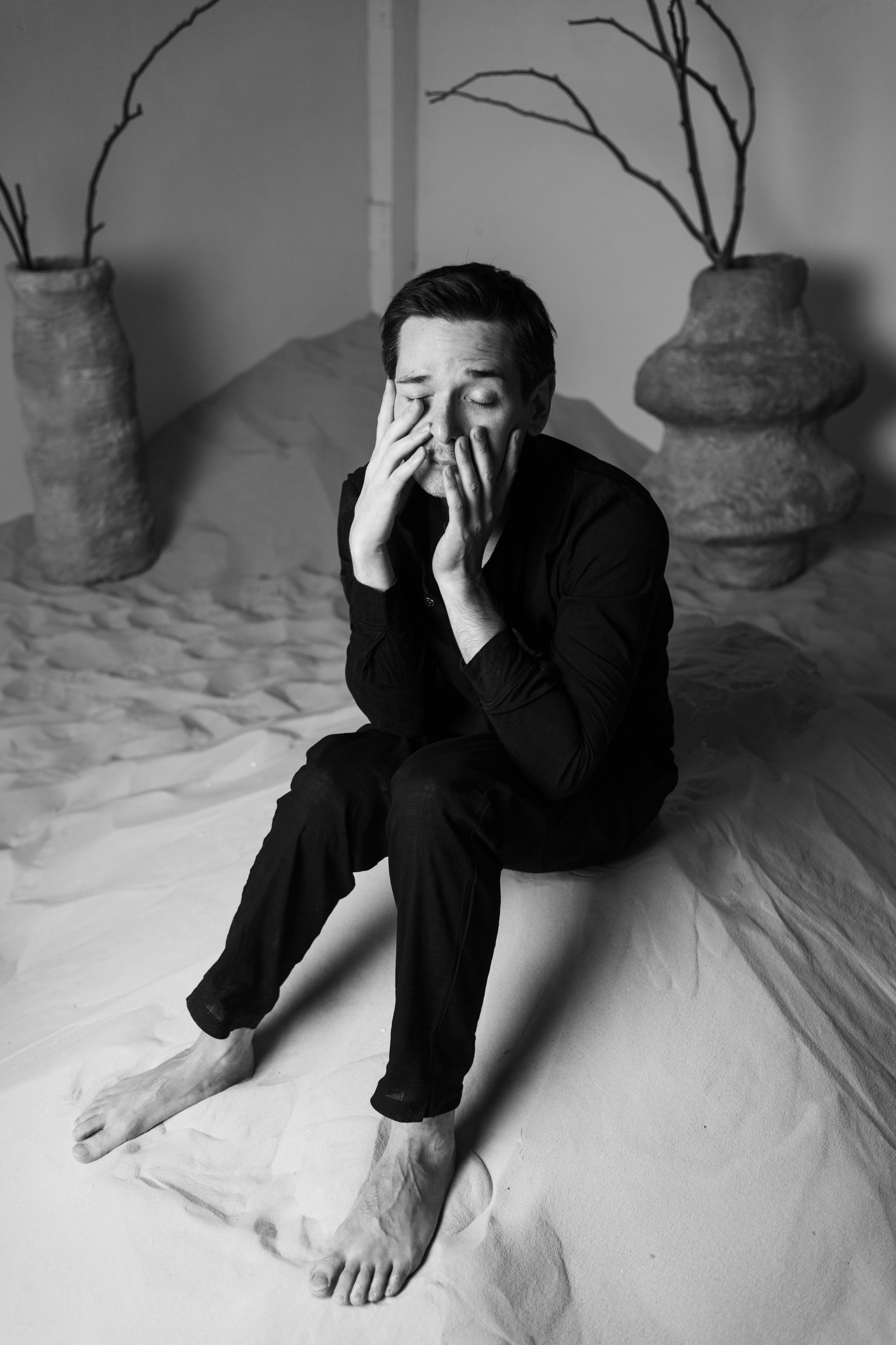 Александр. Студия