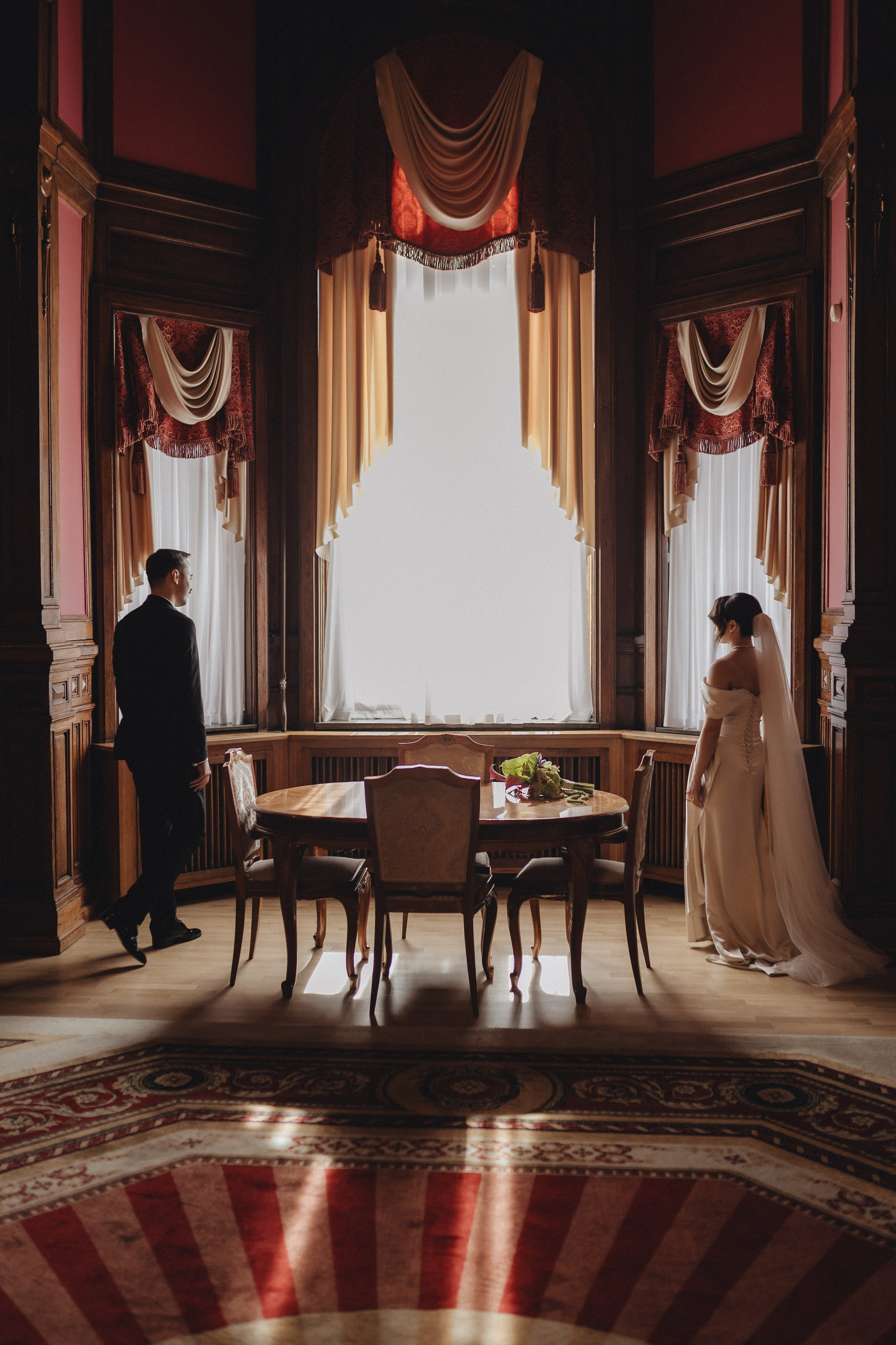 Моменты счастья (встреча в апартаментах, прогулка, Второй дворец и банкет). Фотограф Санкт-Петербург|СПБ|Питер Марина Медведева