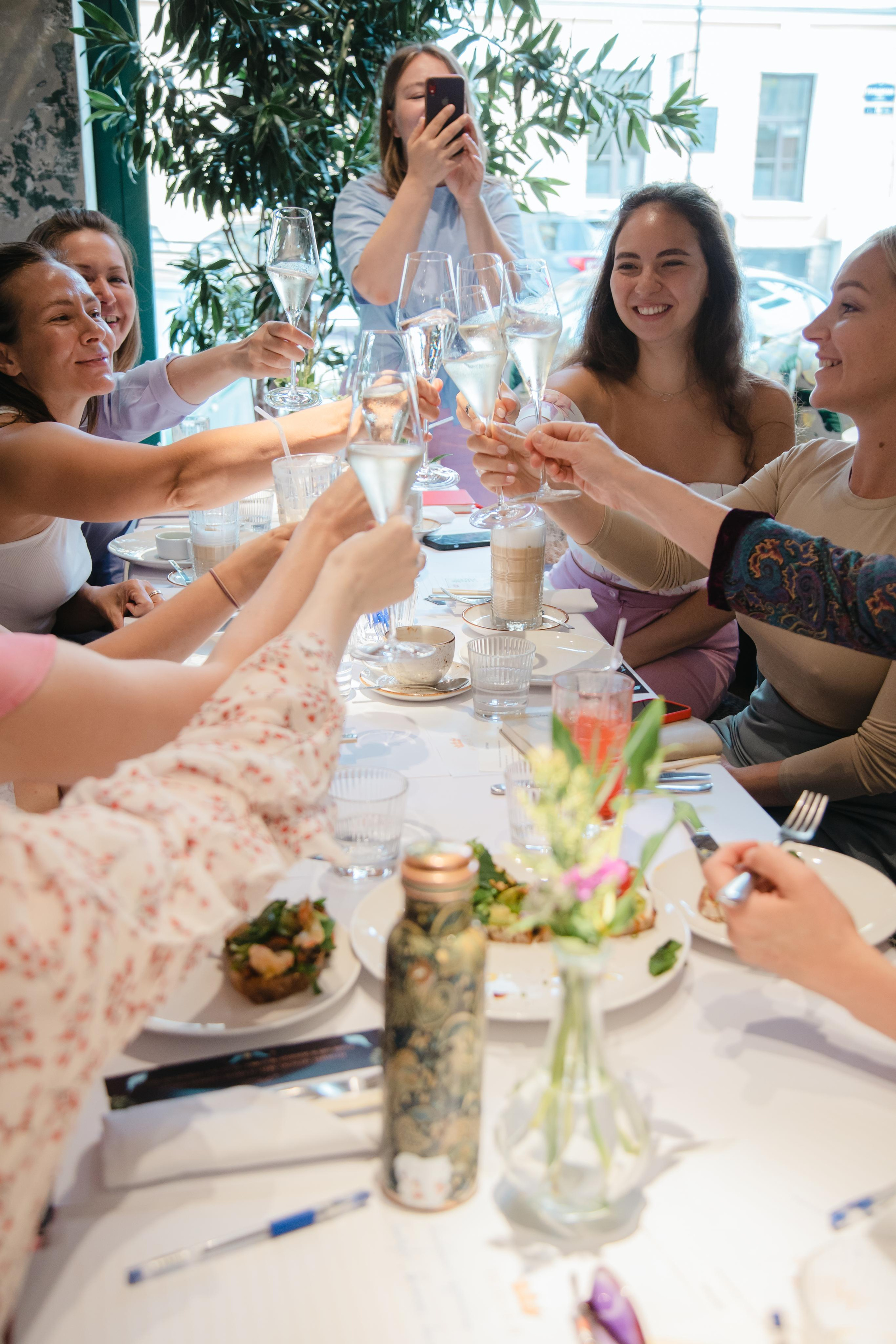 Бизнес-завтрак с коучем. Креатор Ольга Яш